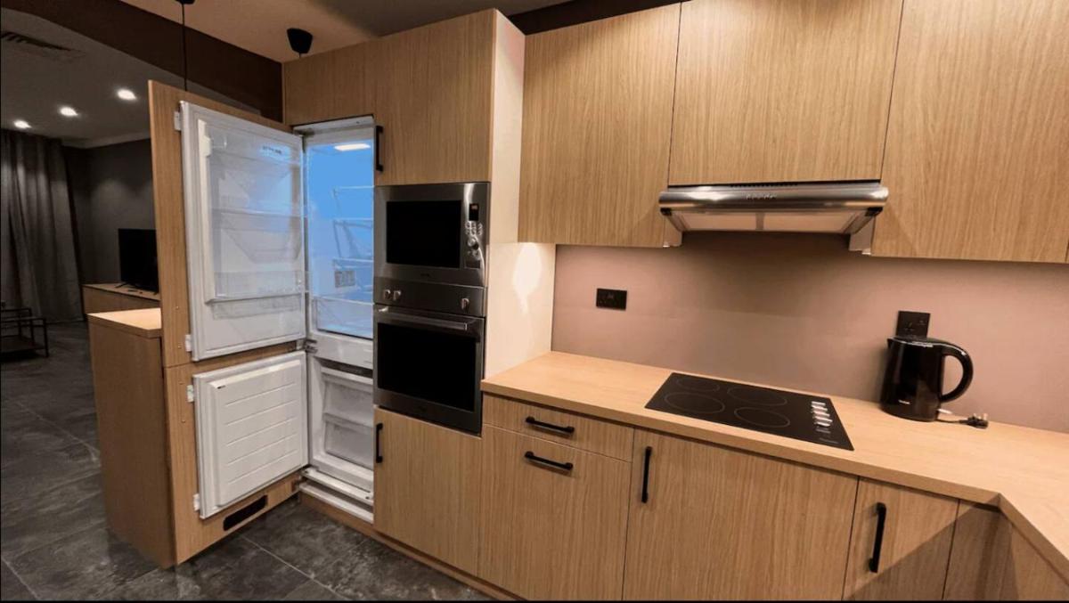 Cozy Luxury 2 Bedroom Apartment Near Seaside view 5