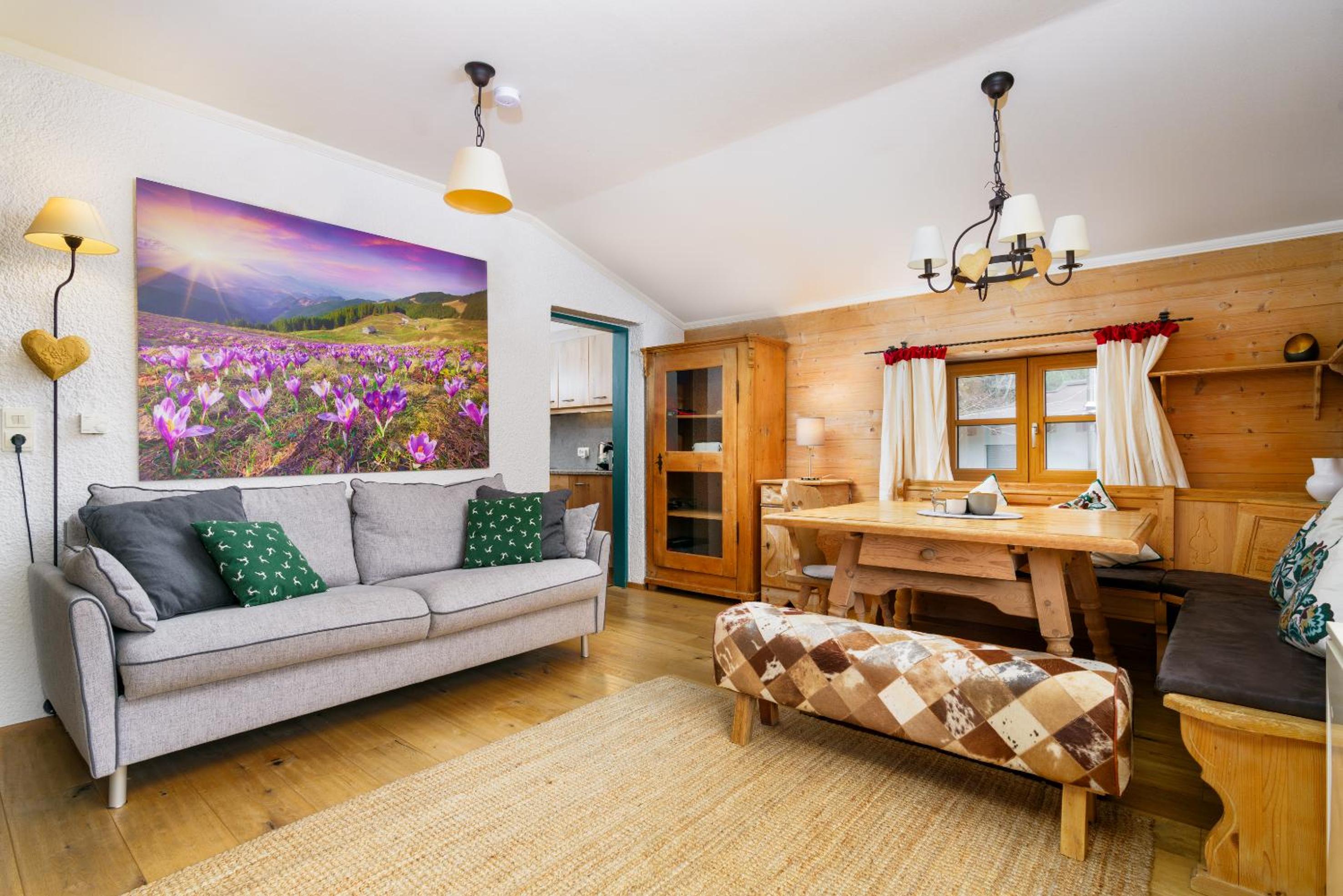 Ski-in & Ski-out out Chalet Maria with amazing mountain view