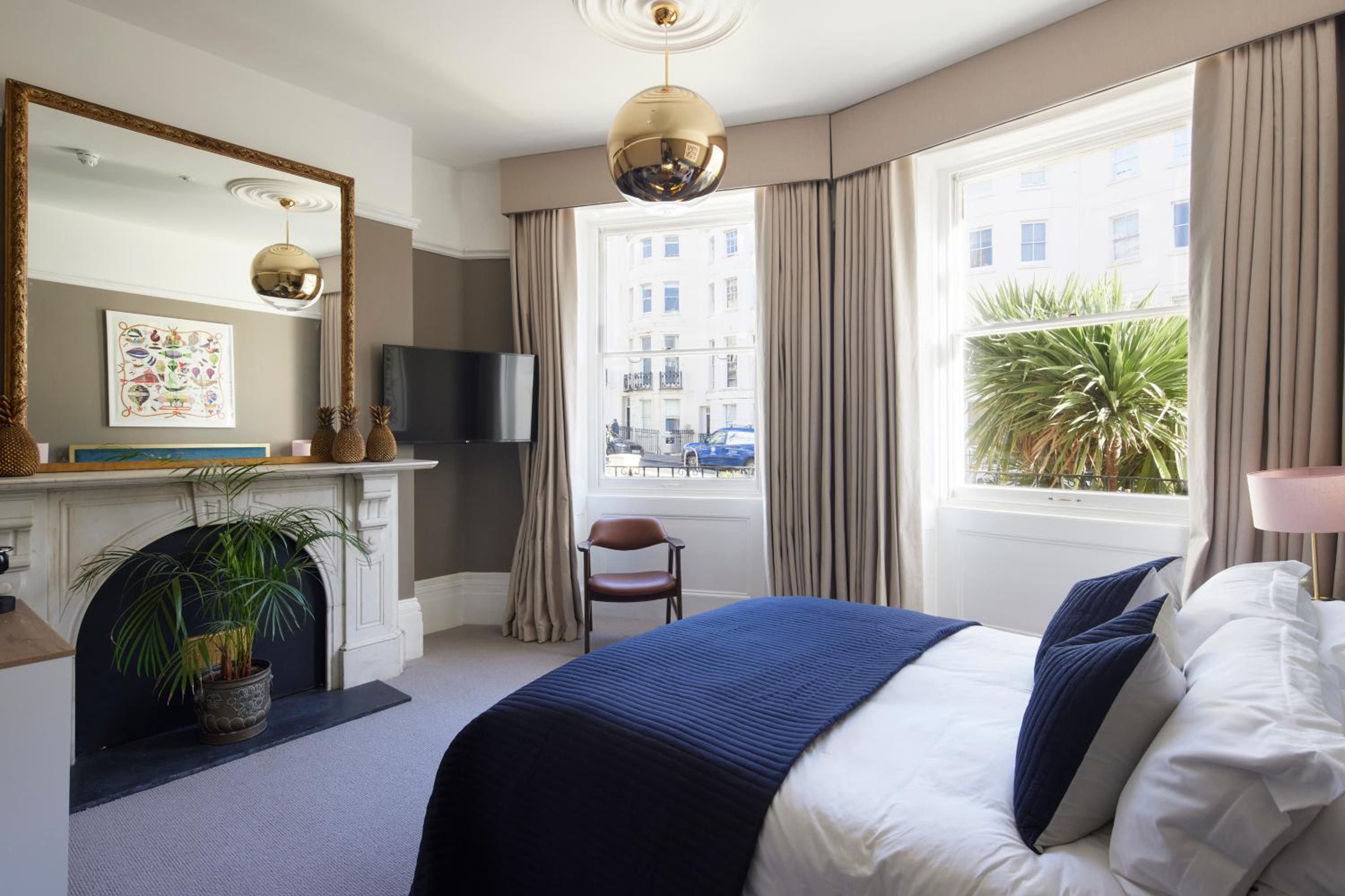 Lansdowne House Hove