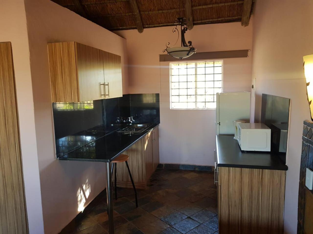 Lagai Roi Guesthouse