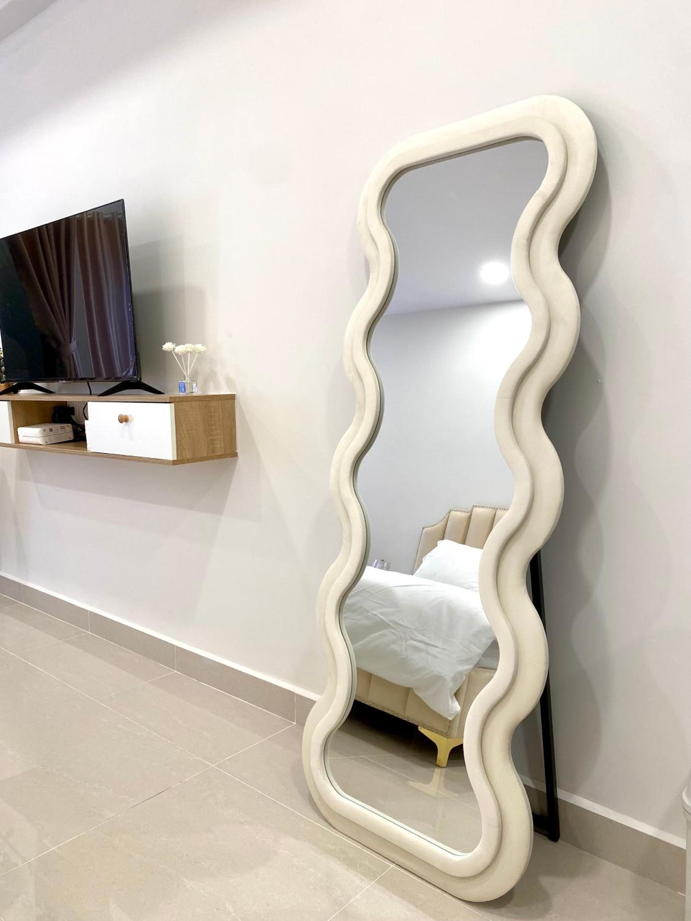 Modern Home Soho Quận 1 HCM