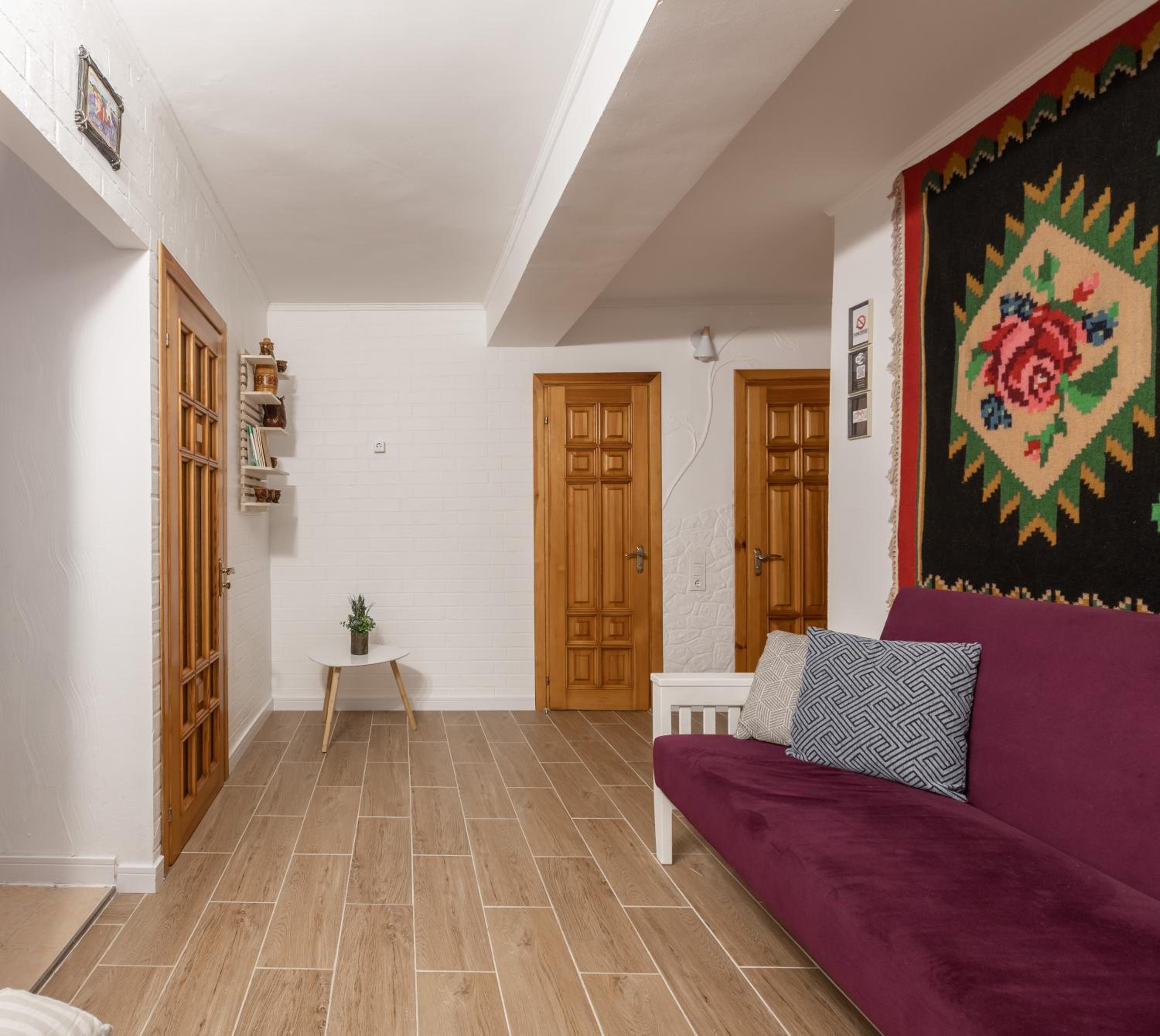 Modern Traditional apartment