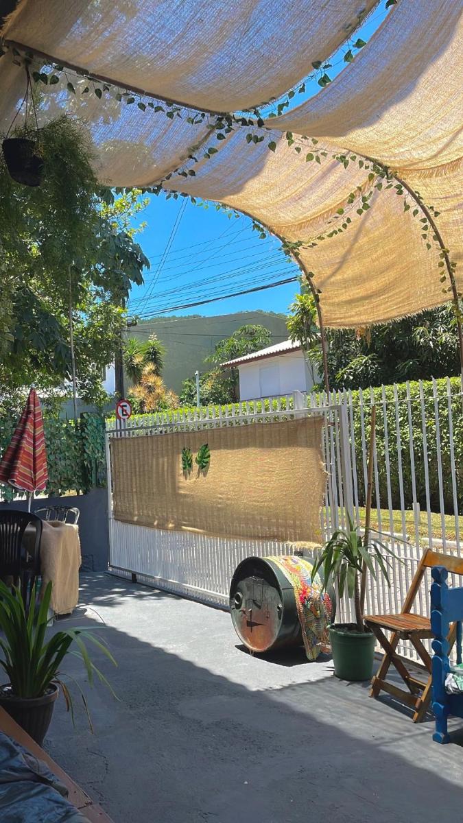 Off hostel floripa