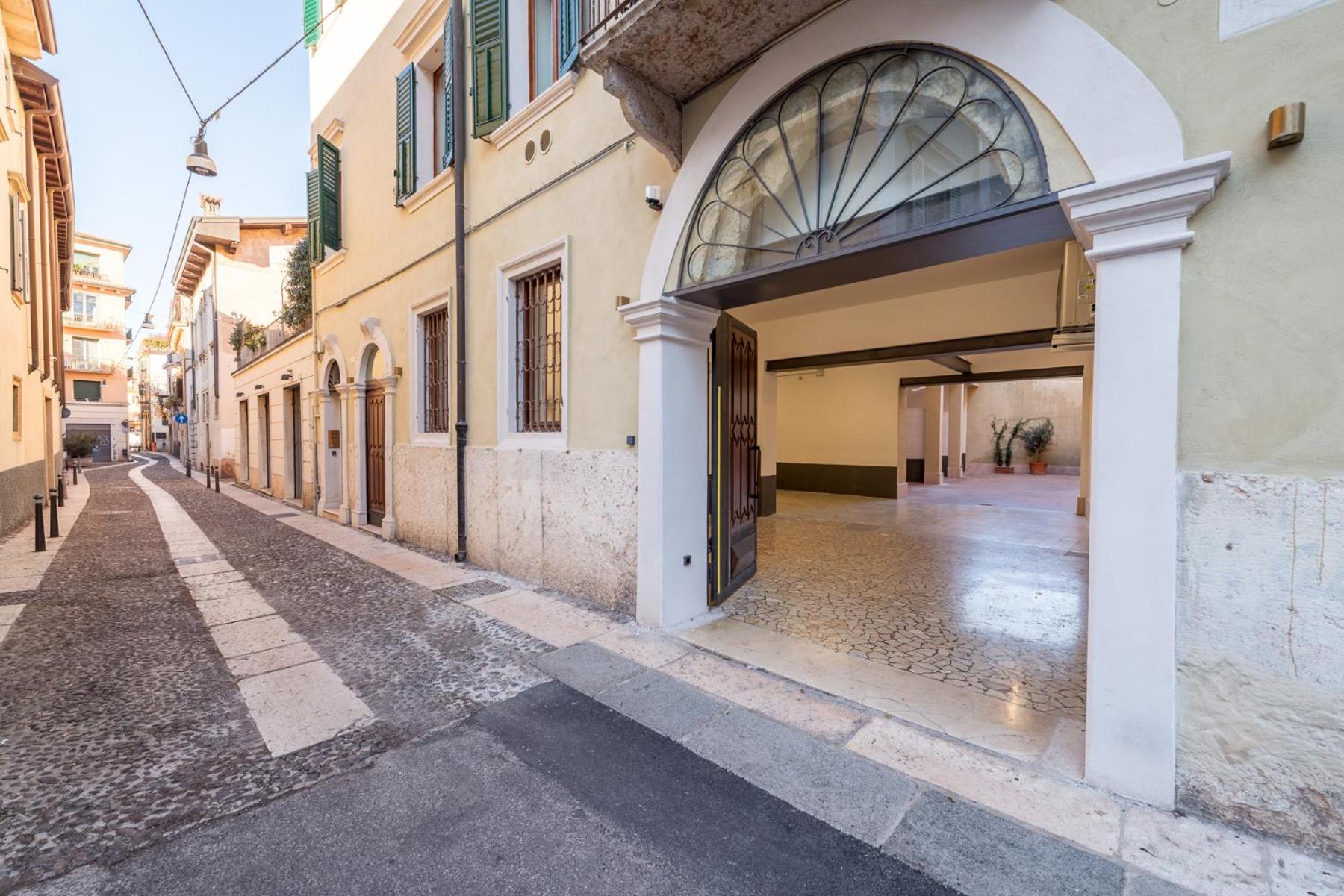 PALAZZO RISTORI