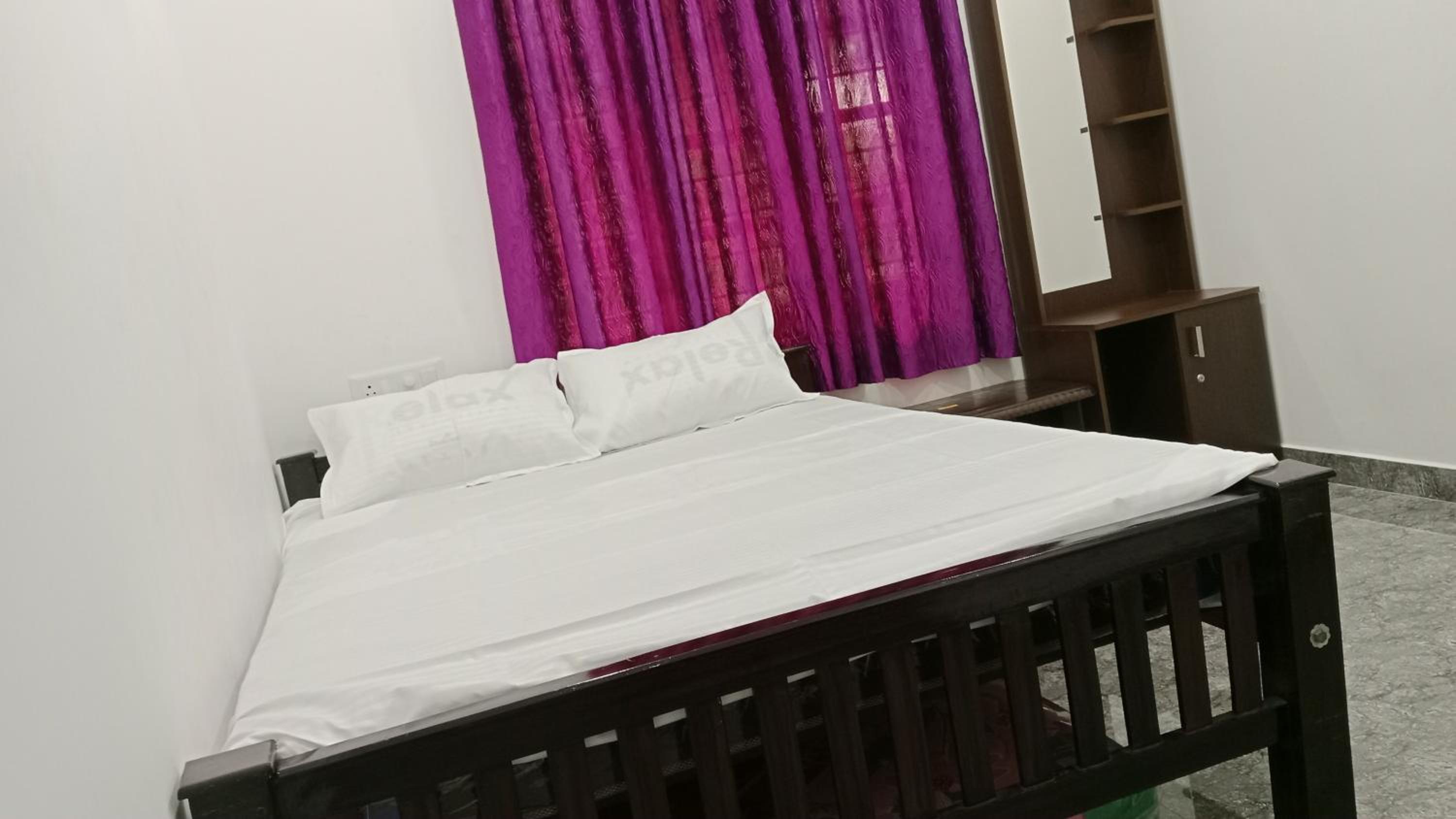 Silver home stay vagamon view 3
