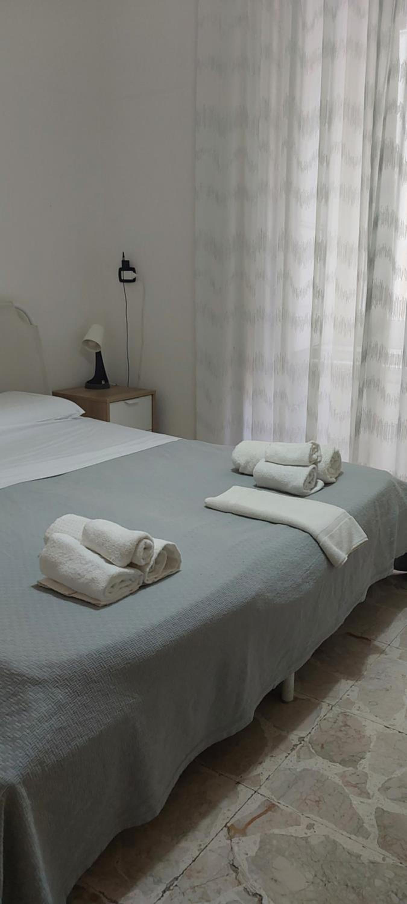 Home di F