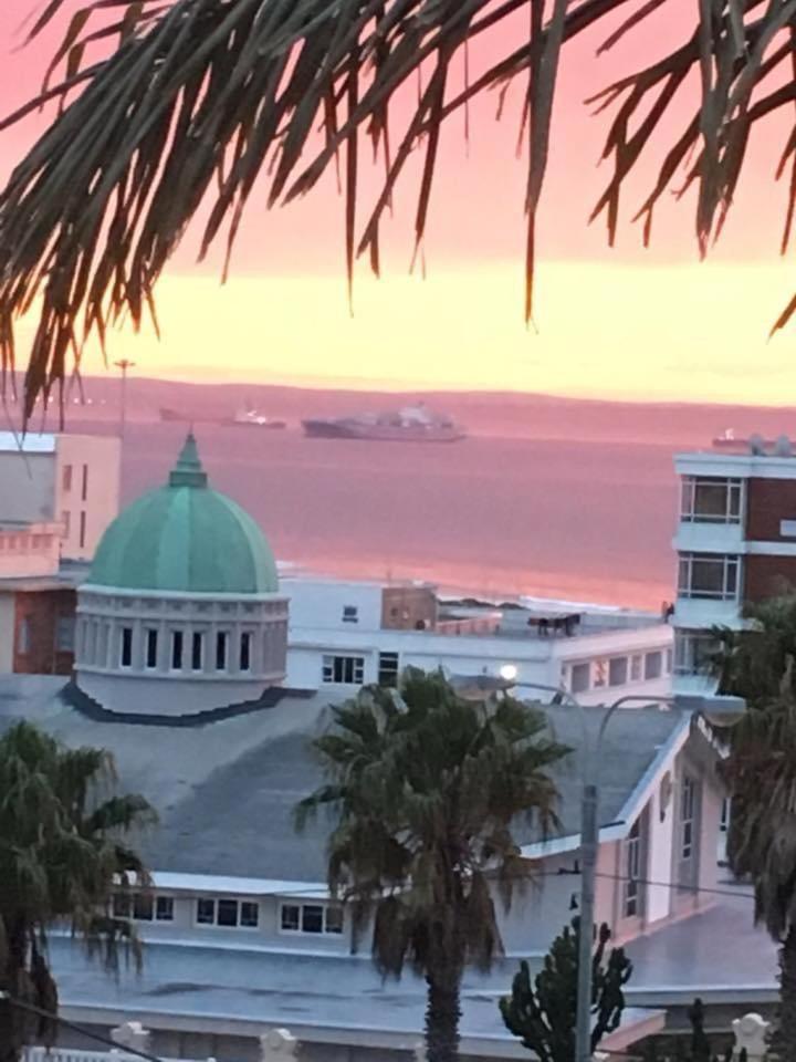 Posh Spot on the beachfront strictly bookings of 4 or 5 guests view 5