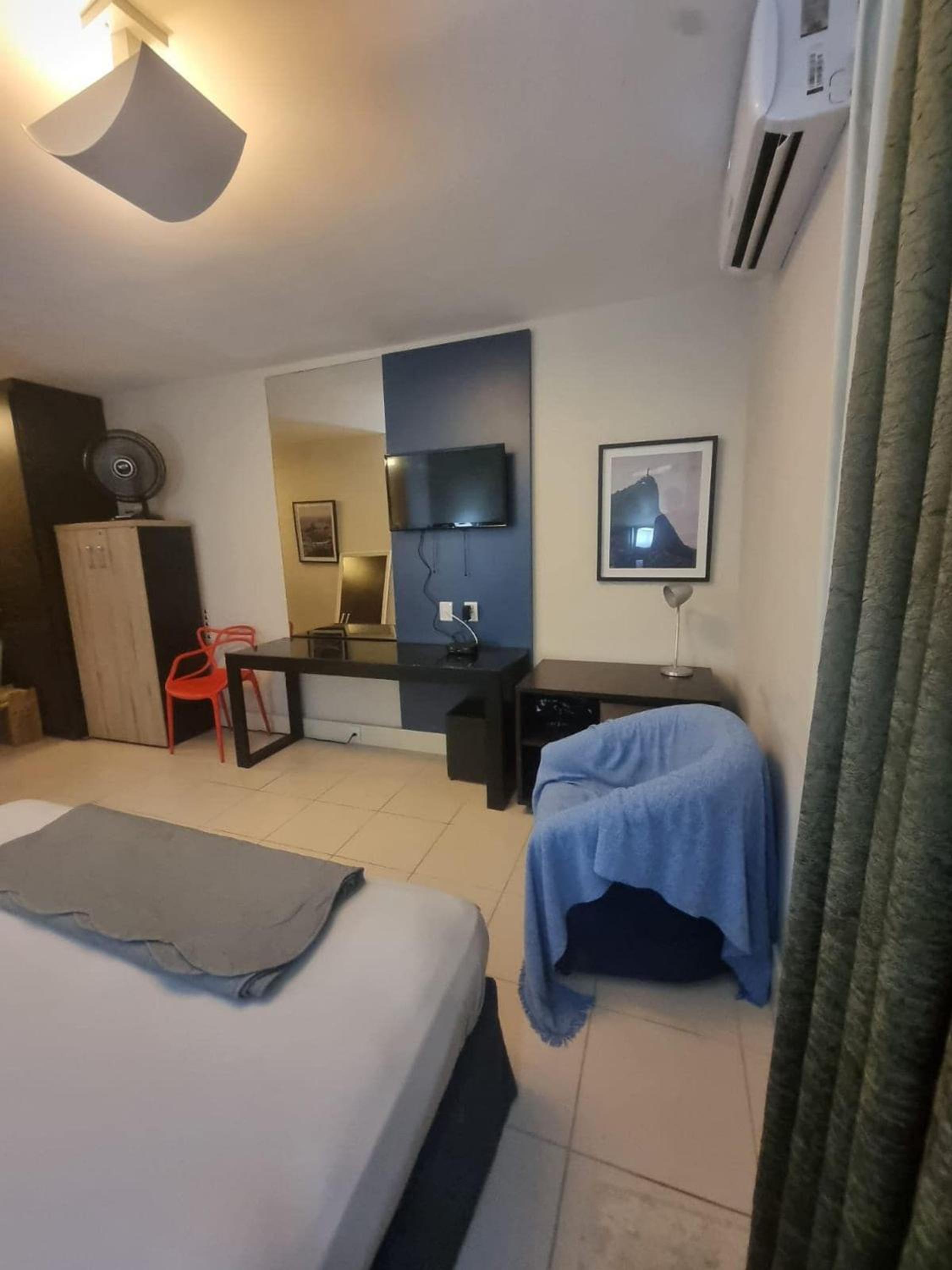 Studio pé na areia, vista, internet e ar