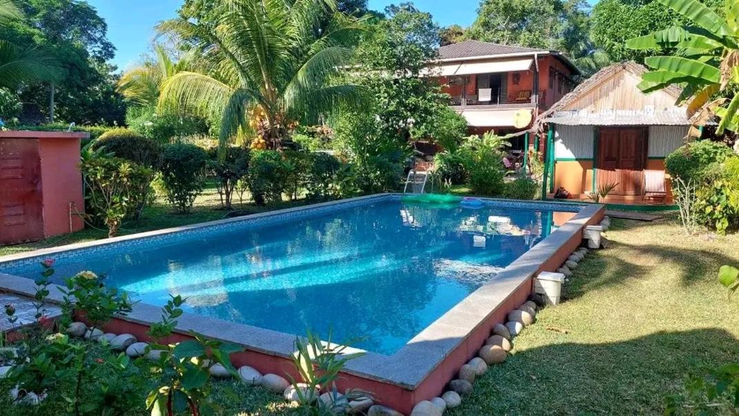 Piscine bimoko