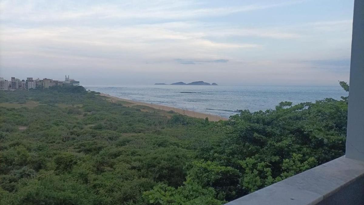 Studio pé na areia, vista, internet e ar
