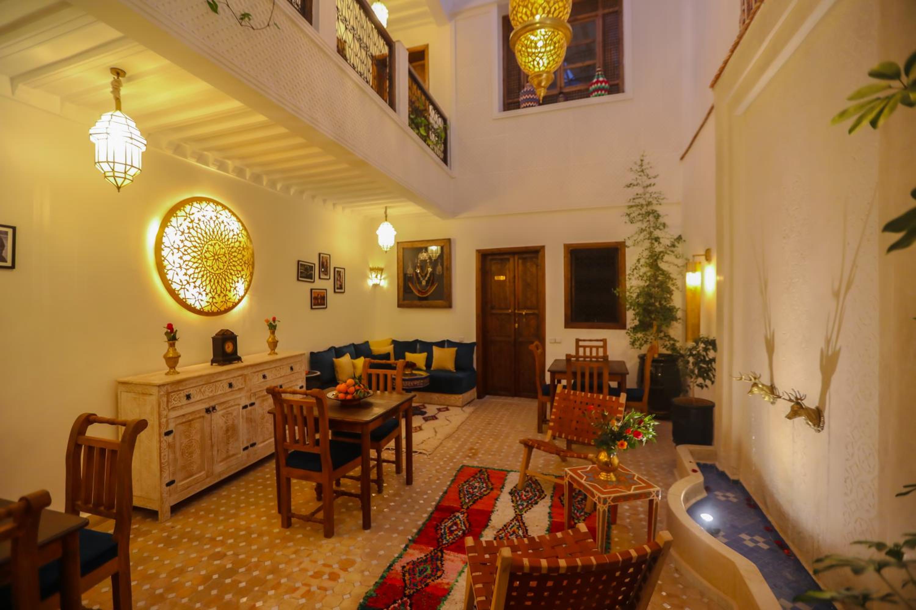 lounge