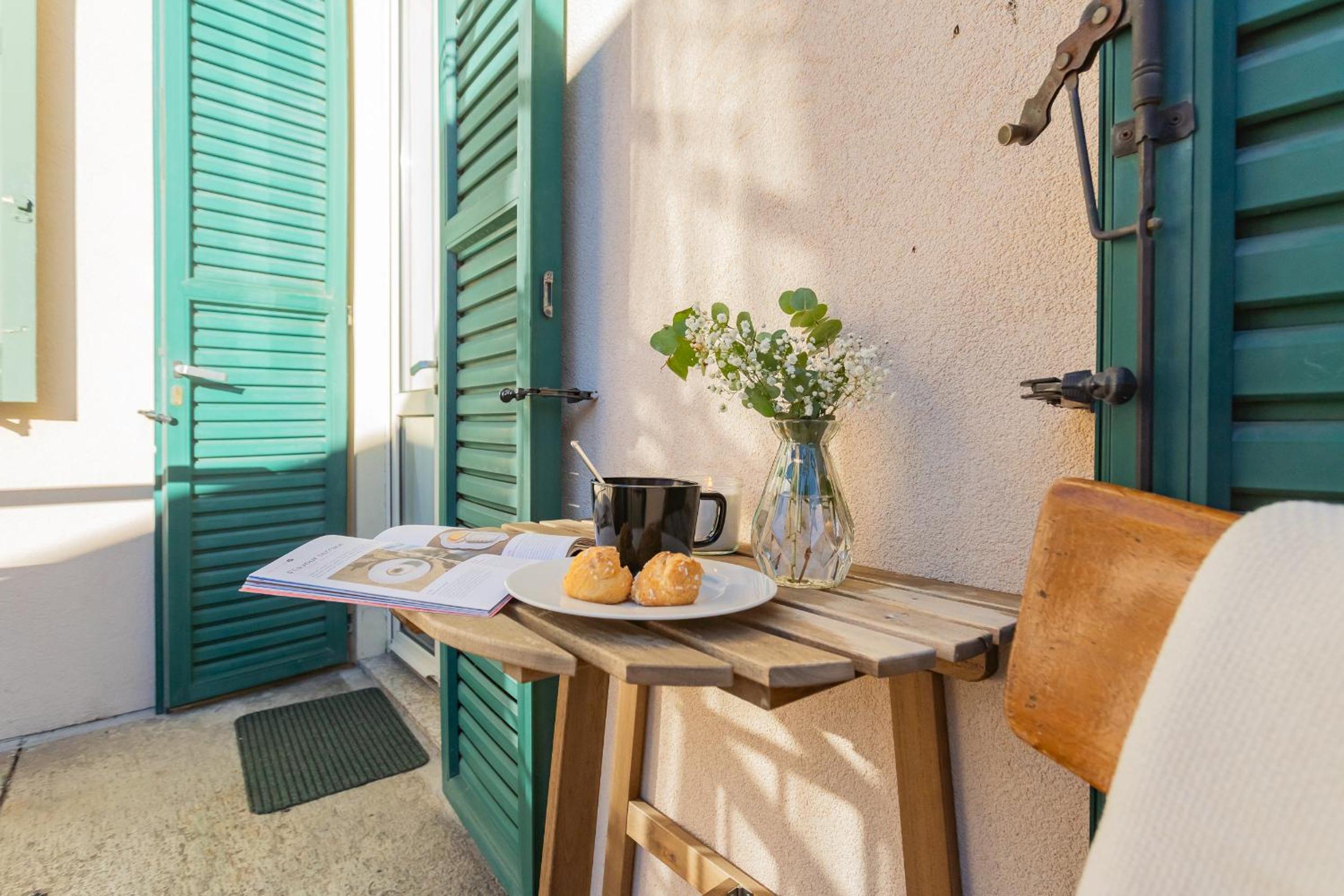 balance & terrace