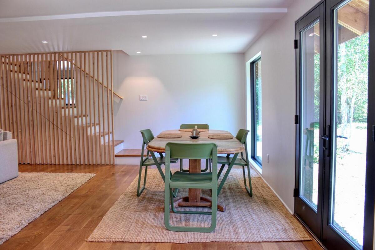 Charming Scandinavian Modern Riverfront Fishhouse view 5
