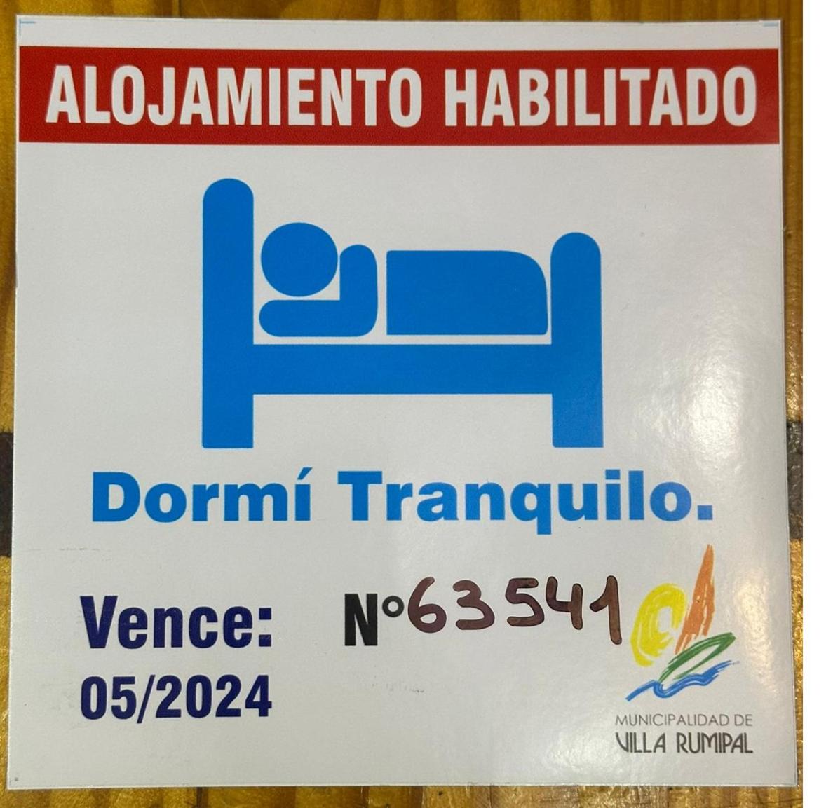 CHALET NATURALEZA - Villa Rumipal - Córdoba - A 50 mts del Lago - Vista al Lago