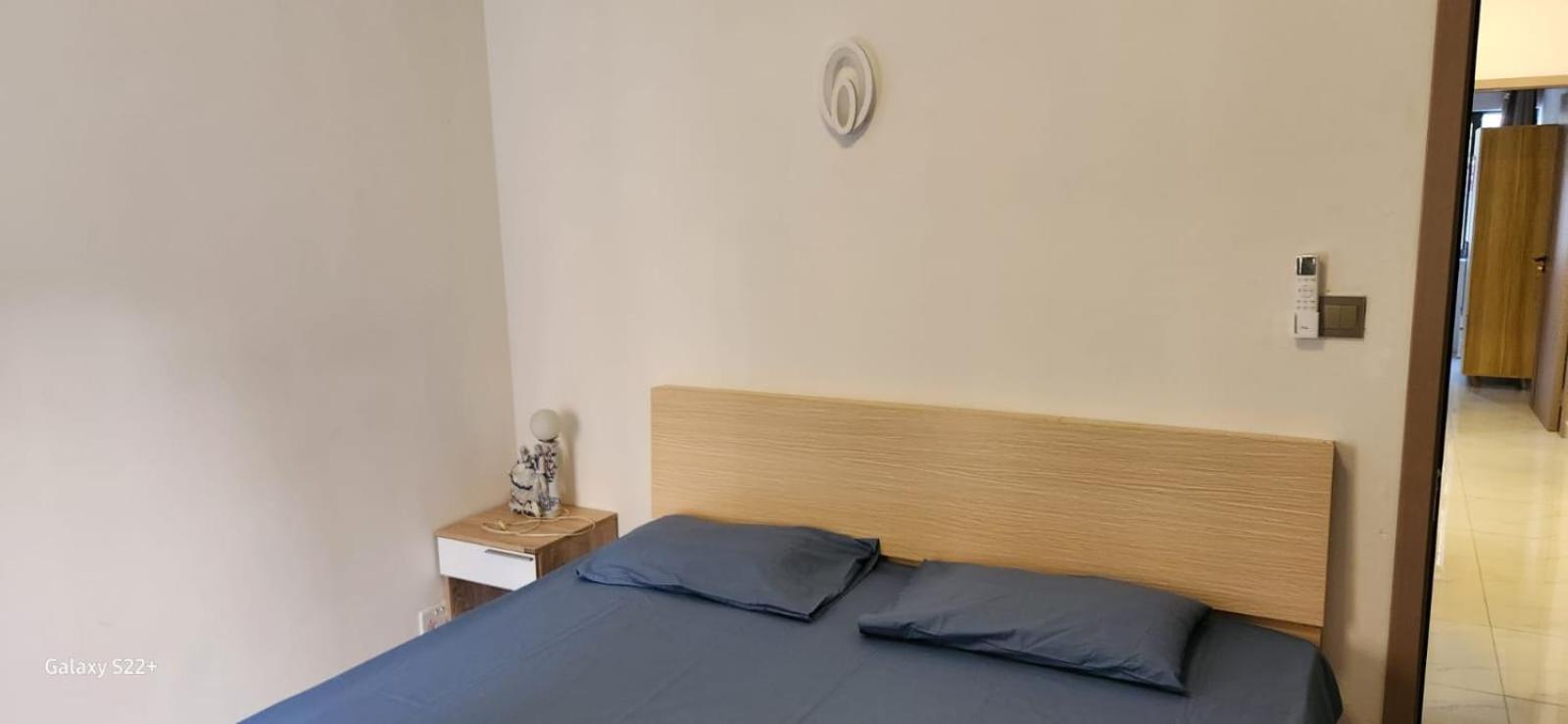 NAYUHA apt B view 5