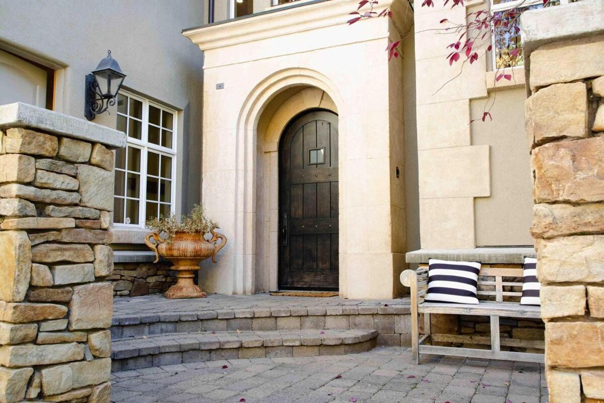 Ketchum Vacations - Luxury Warm Springs River Home - Property Image 1