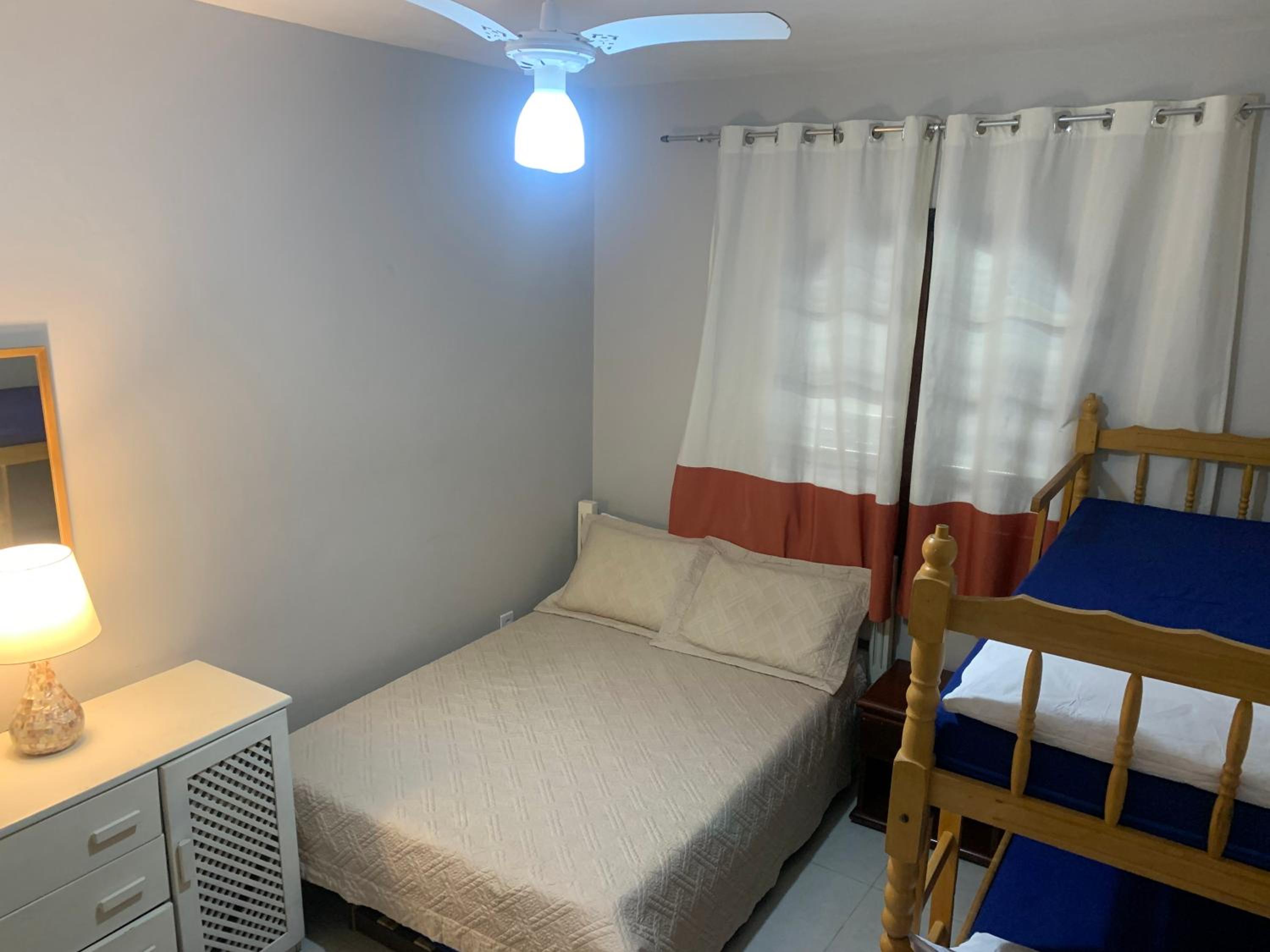 Casa com Piscina Exclusiva - Condomínio em frente ao Mar - Portaria 24h