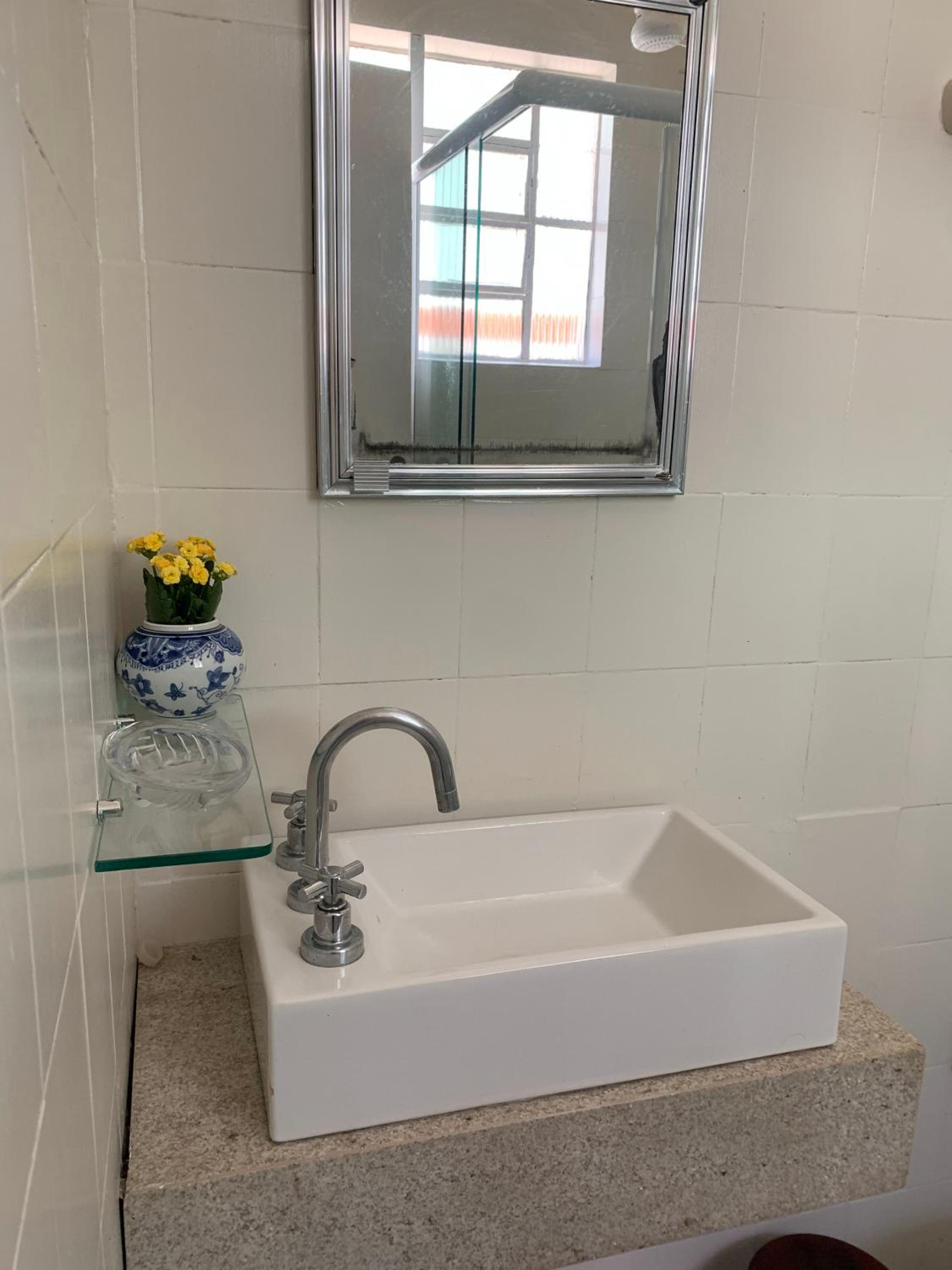 Casa com Piscina Exclusiva - Condomínio em frente ao Mar - Portaria 24h