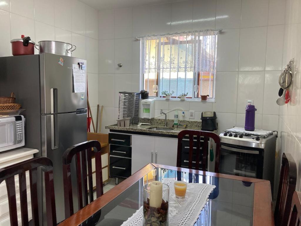 Casa com Piscina Exclusiva - Condomínio em frente ao Mar - Portaria 24h