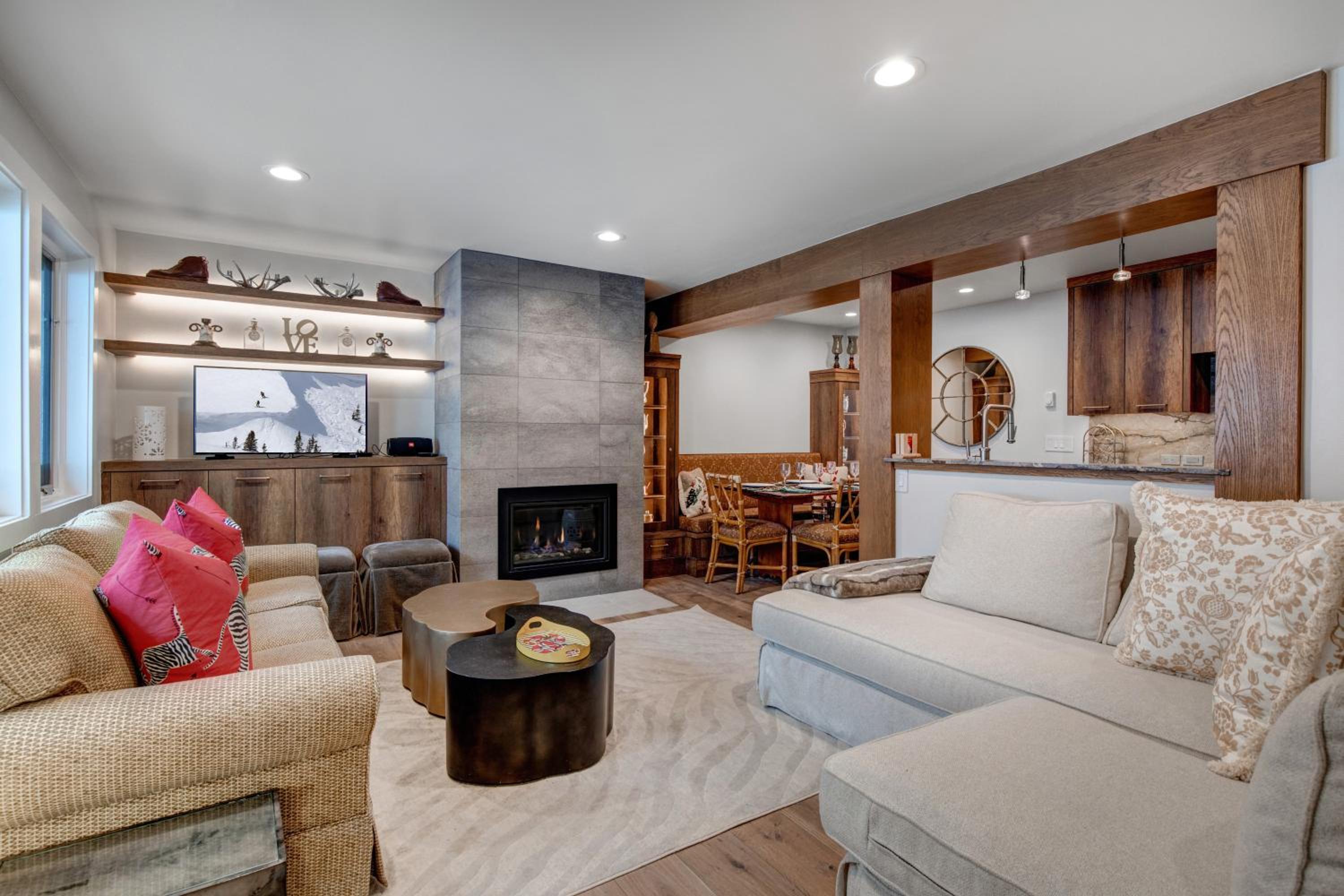 Ketchum Vacations - Luxe Prospector Condo Steps to Lift with Hot Tub - Property Image 1