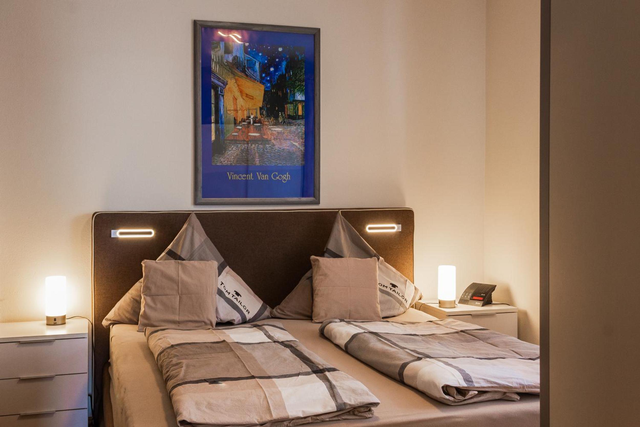 Villa Relax - Ferienwohnungen & Hallenbad & Relaxgarten