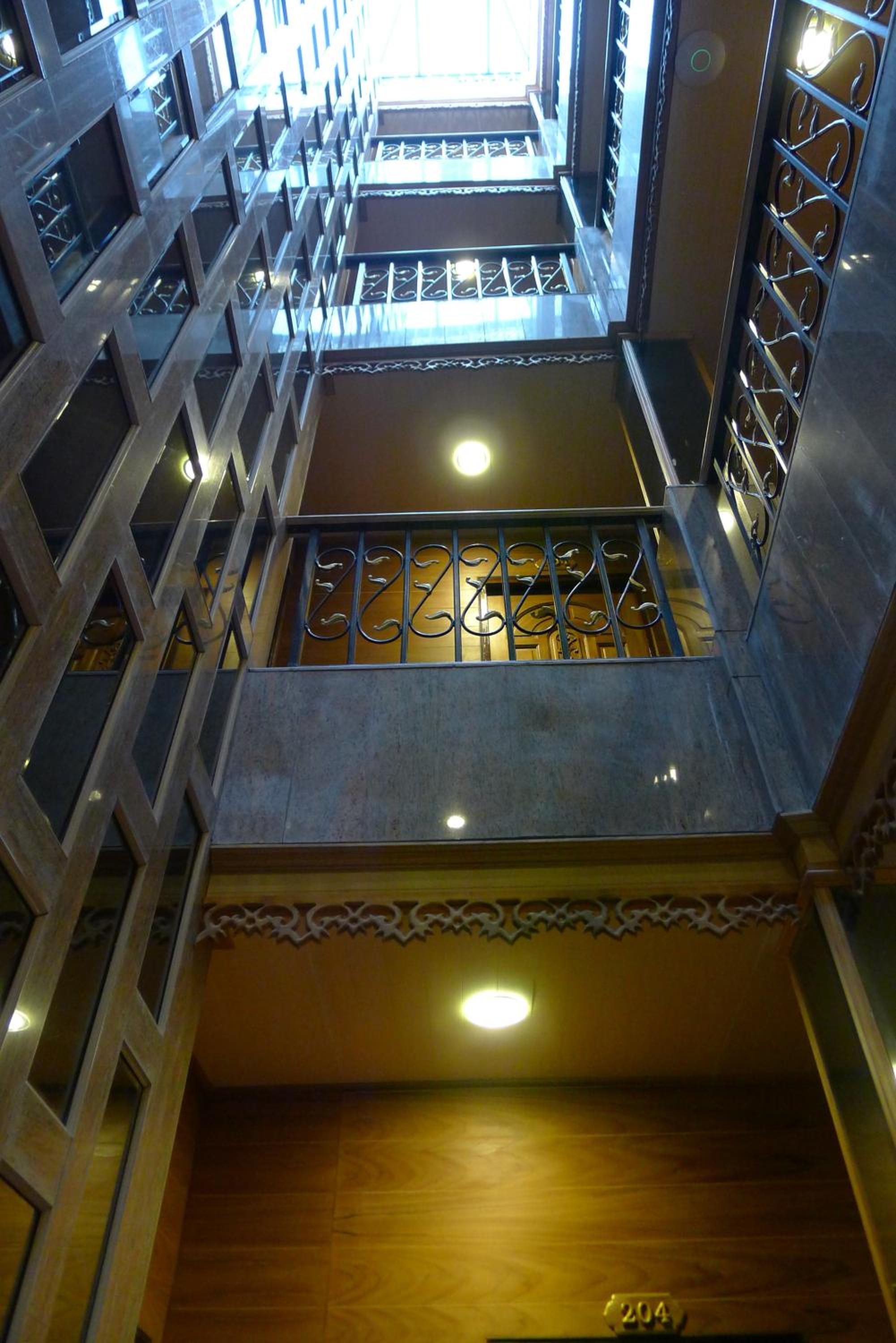 Tanee Place