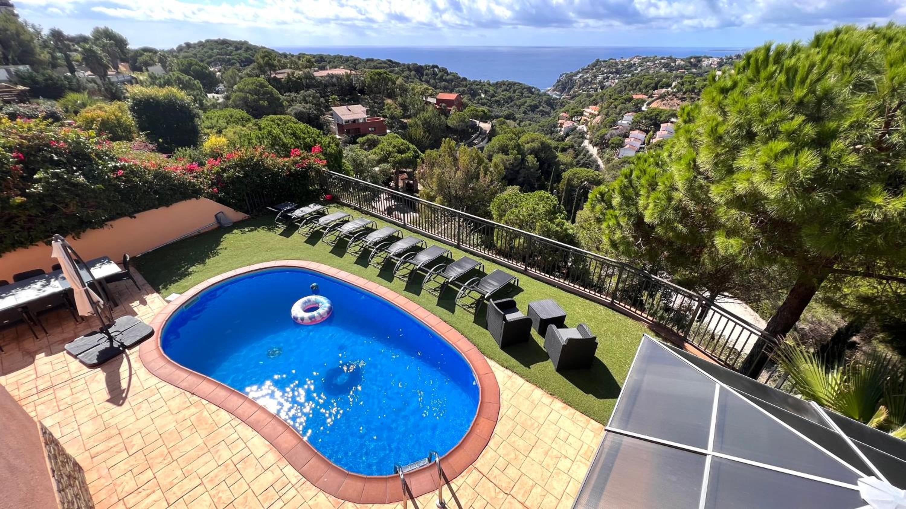Luxury Villa Marina view 3