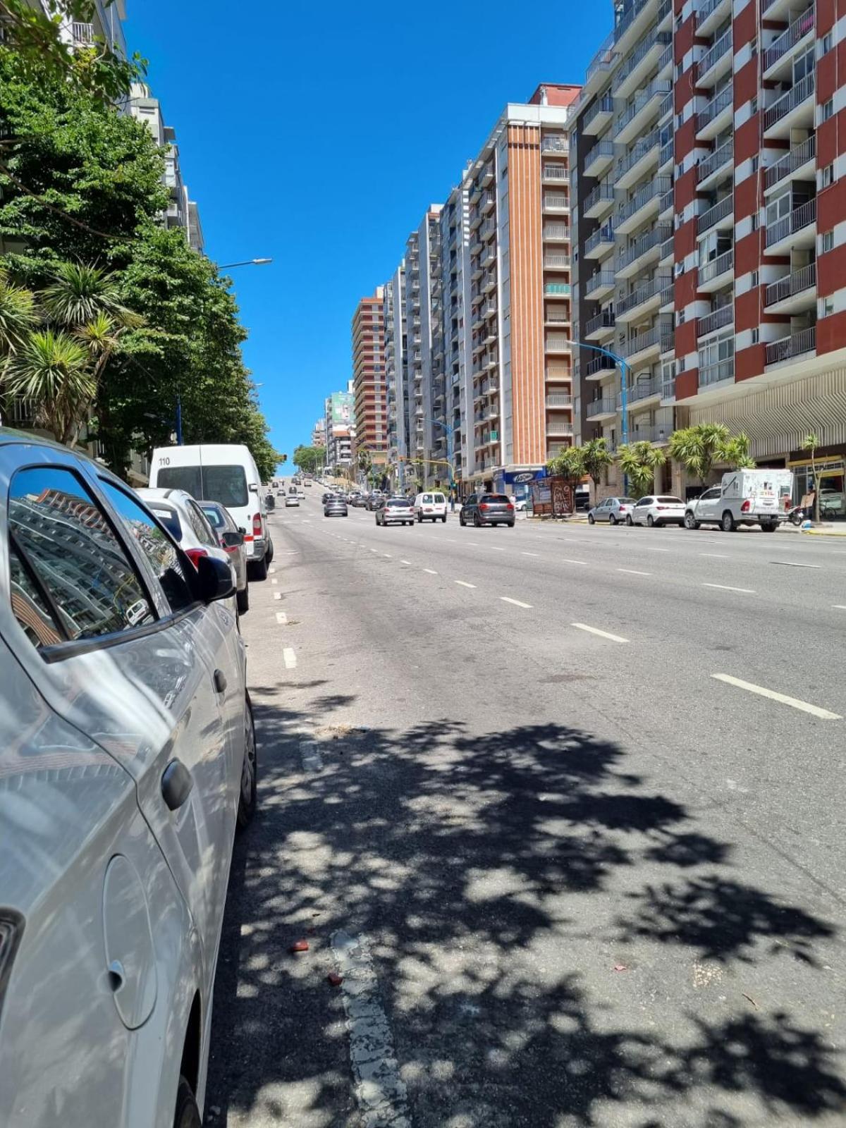 Depto de 2 ambientes zona Guemes (2)
