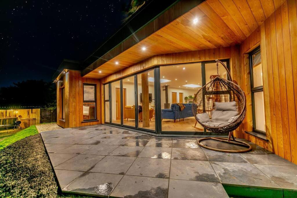 Luxury holiday home near the coast view 4