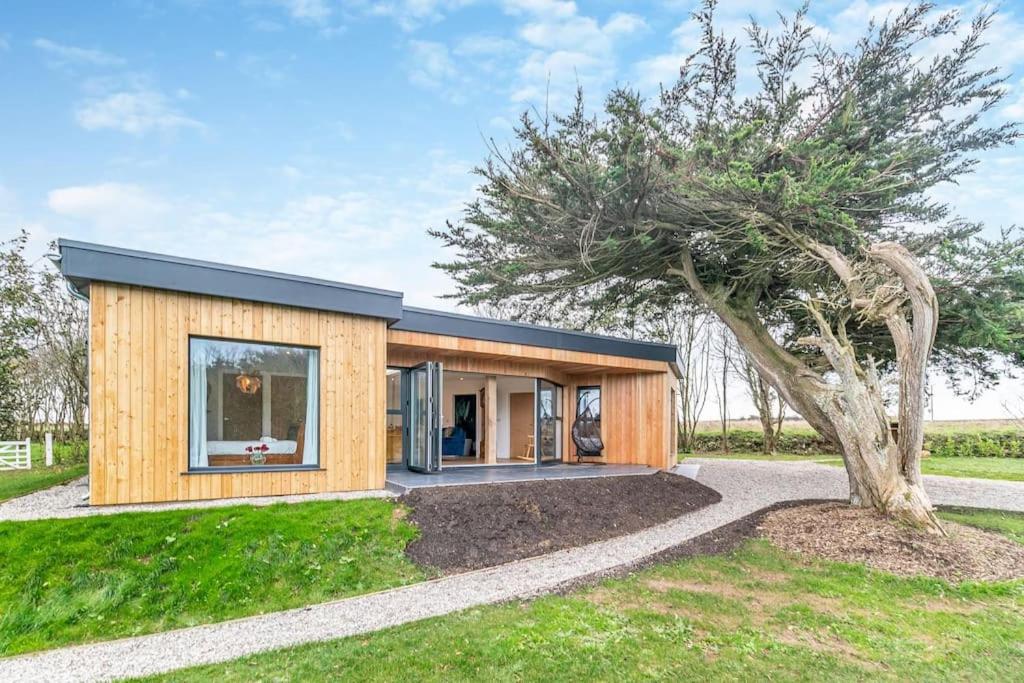 Luxury holiday home near the coast view 5