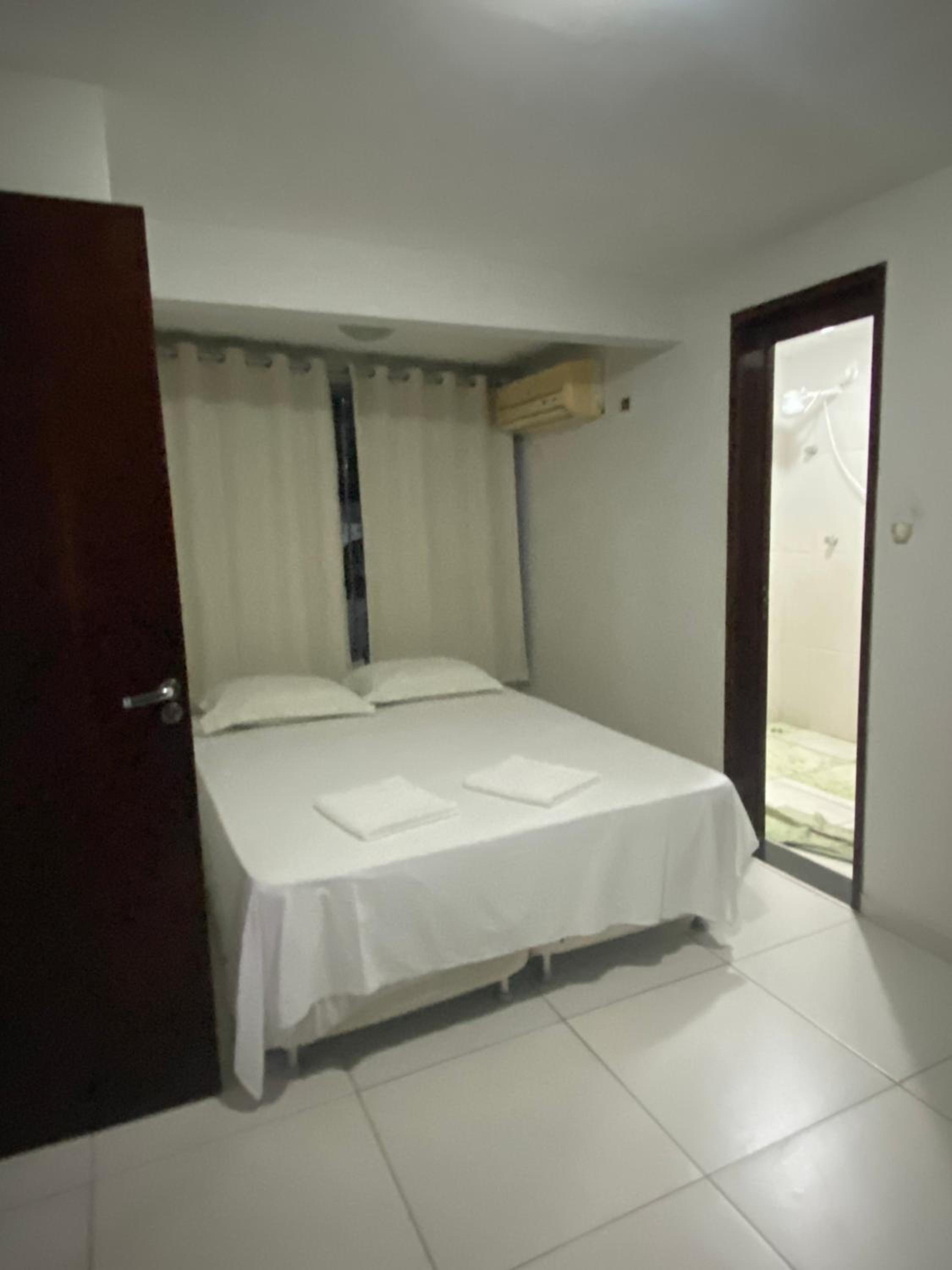 Apartamento 3 quartos e piscina (intermares praia )