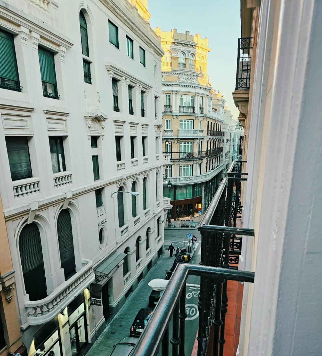 HOSTAL ANDREA GRANVIA
