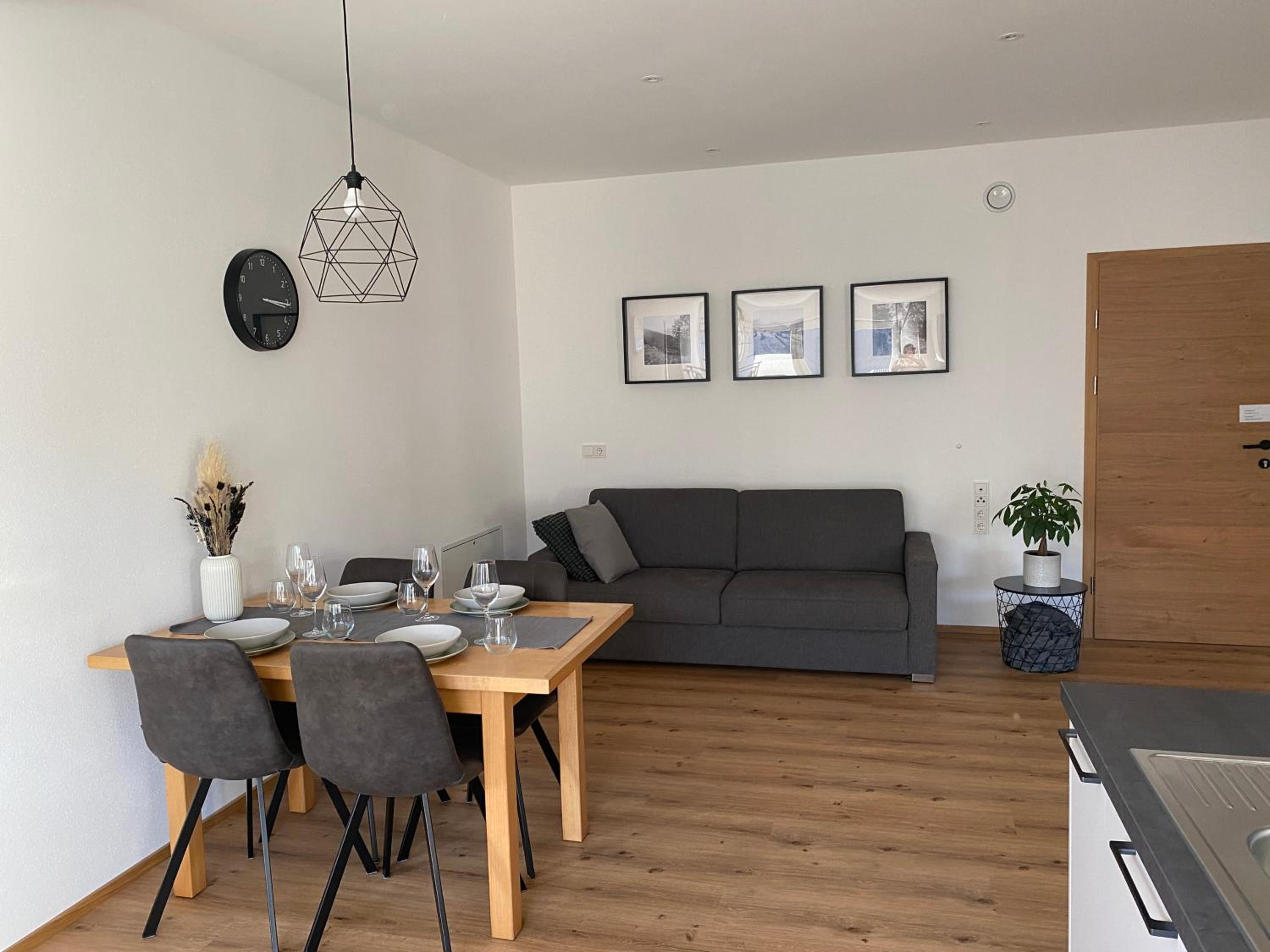 Apart Mark, Stanz bei Landeck - Moderne Wohnung in sonniger Lage