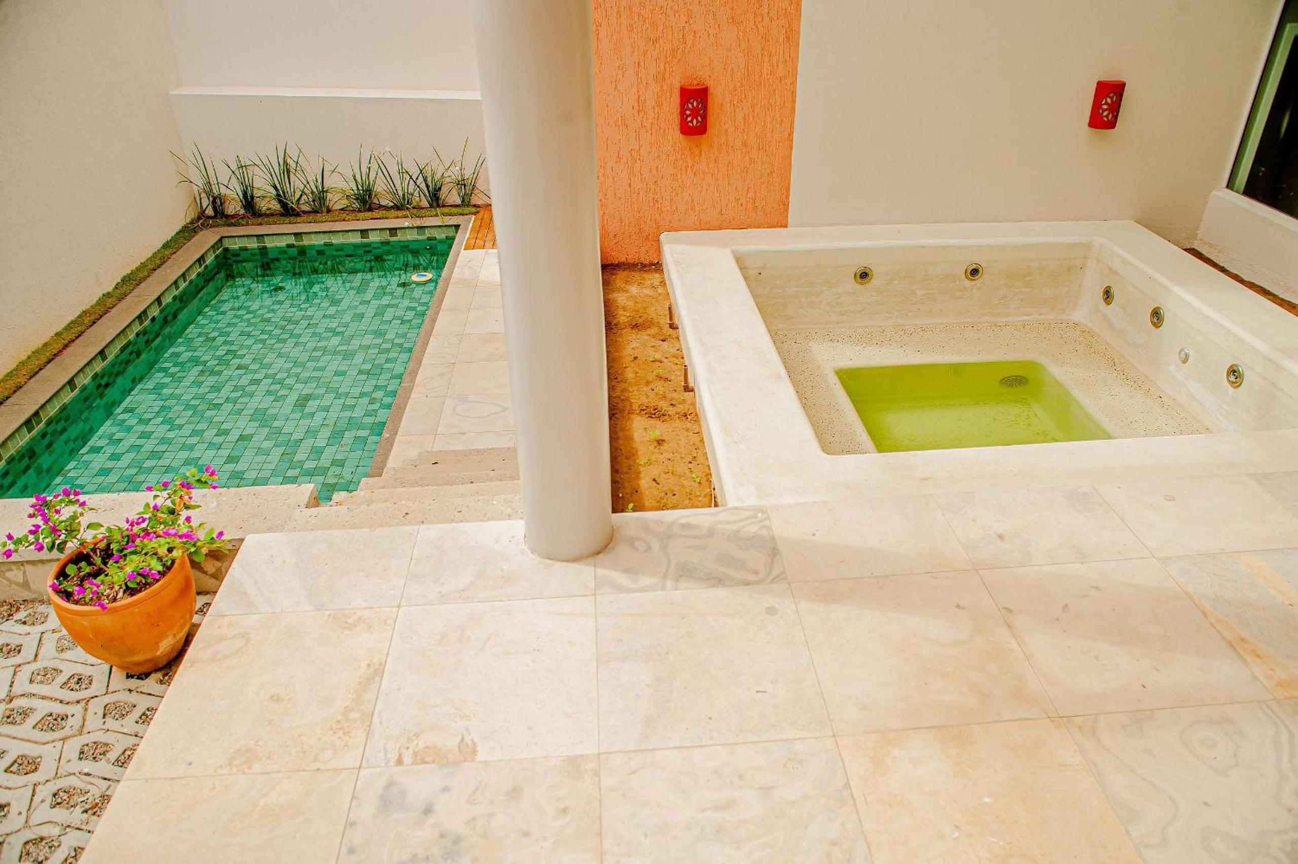 Flamingos Pipa #15 com Jacuzzi por Carpediem