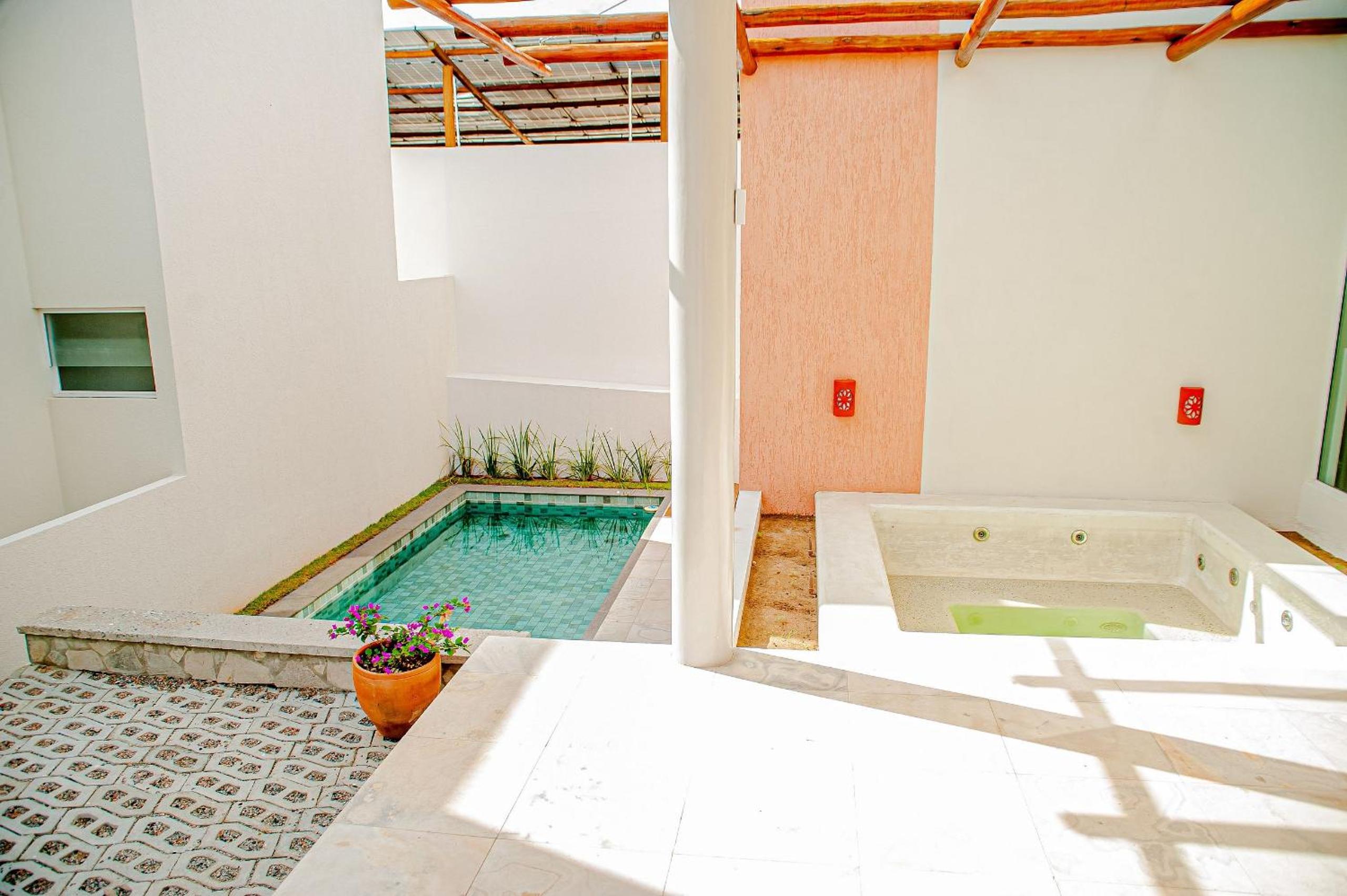 Flamingos Pipa #15 com Jacuzzi por Carpediem