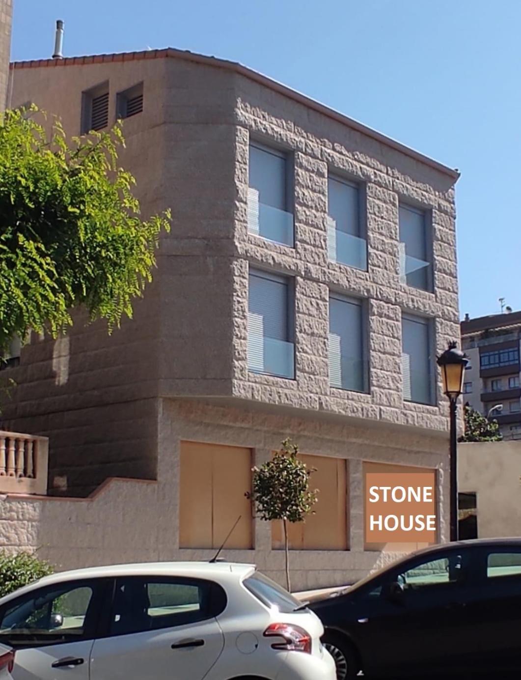 Stone House Premium Room