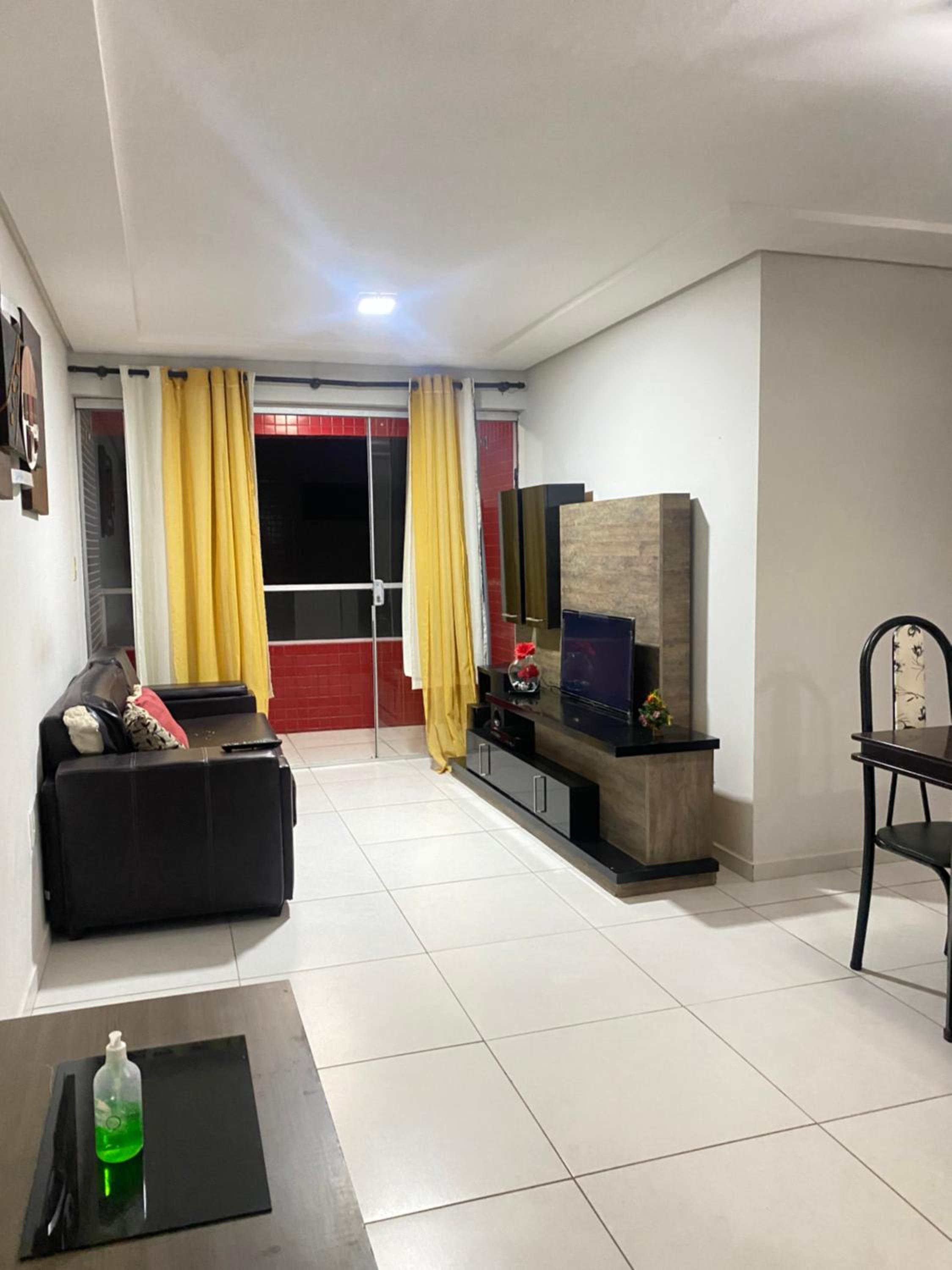 Apartamento 3 quartos e piscina (intermares praia )