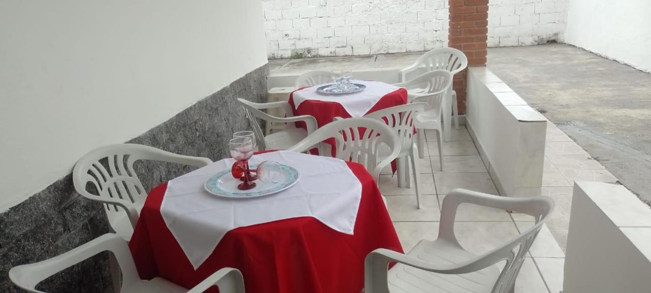 Casa próximo a praia com churrasqueira e ar condicionado!