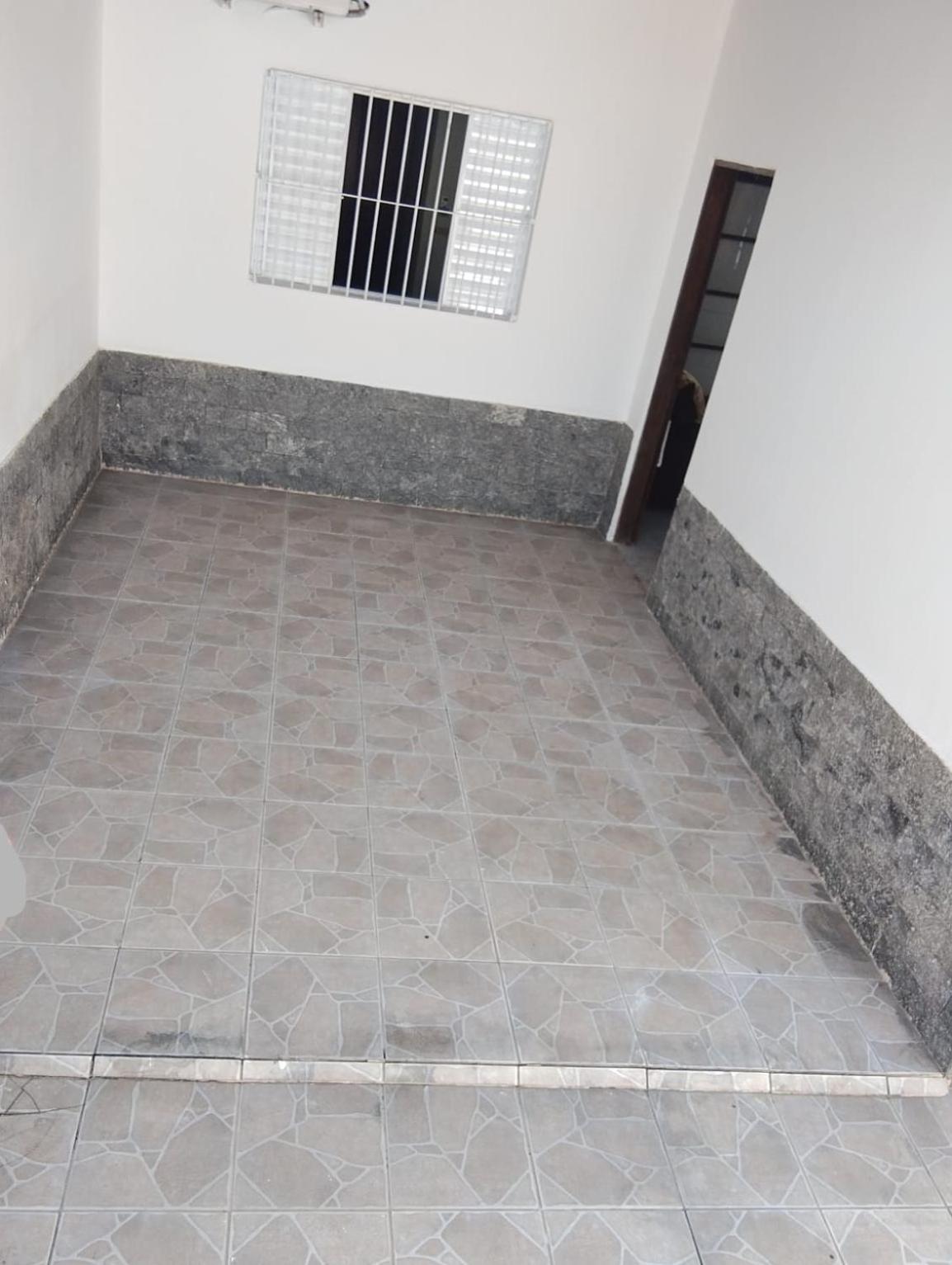 Casa próximo a praia com churrasqueira e ar condicionado!