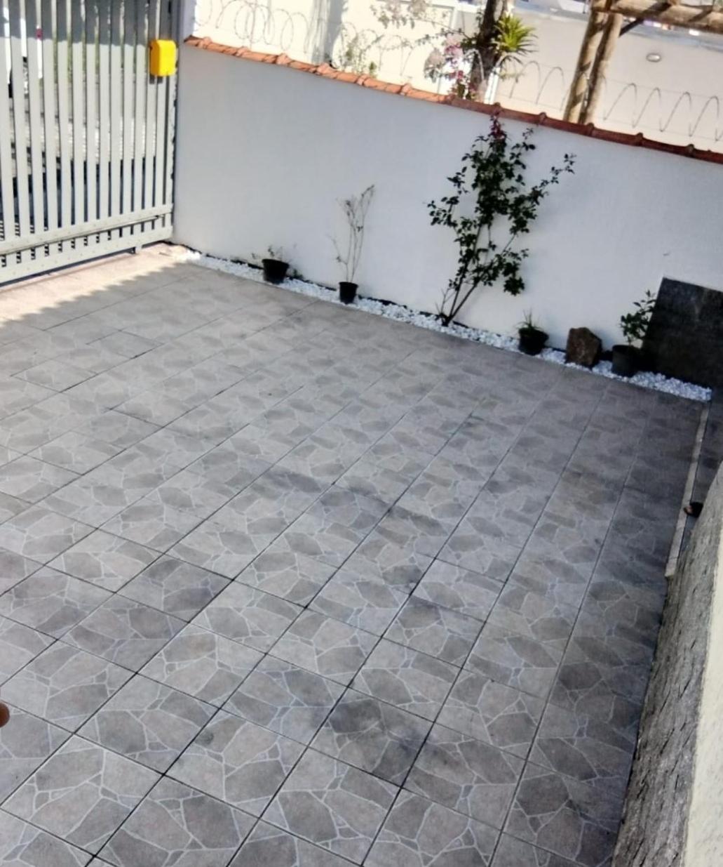 Casa próximo a praia com churrasqueira e ar condicionado!