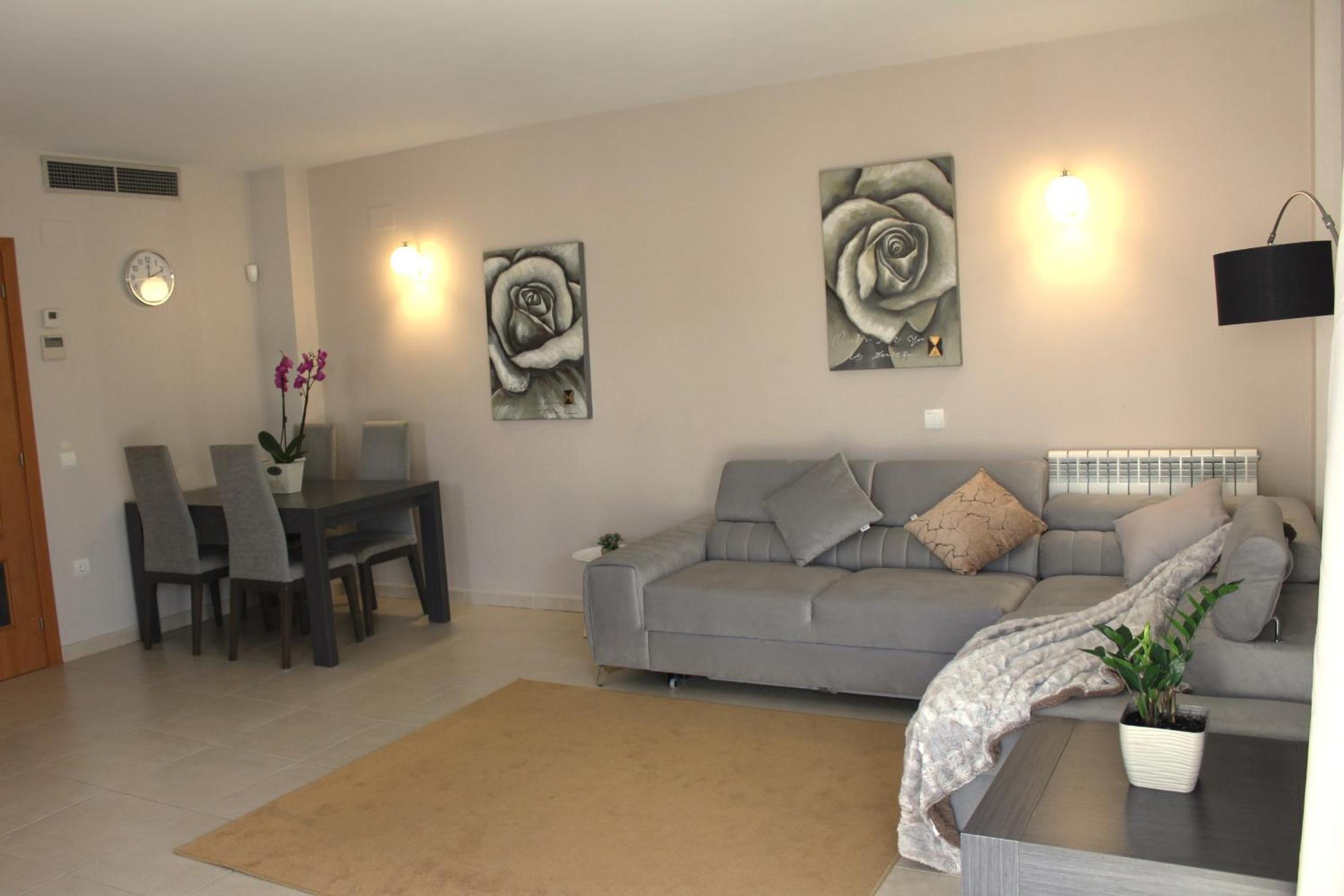 Residentium Spain -Chalet la Dorada pets friendly