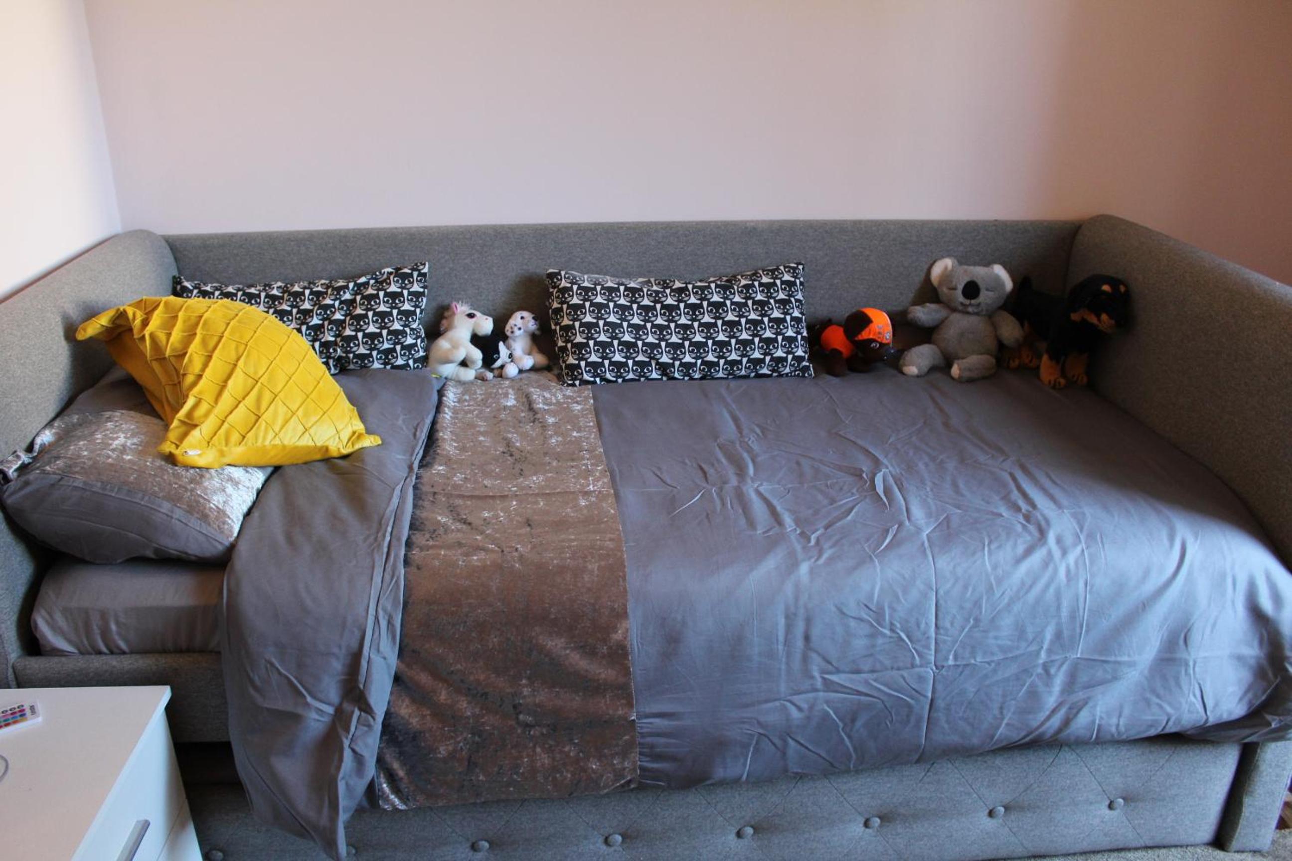 Residentium Spain -Chalet la Dorada pets friendly