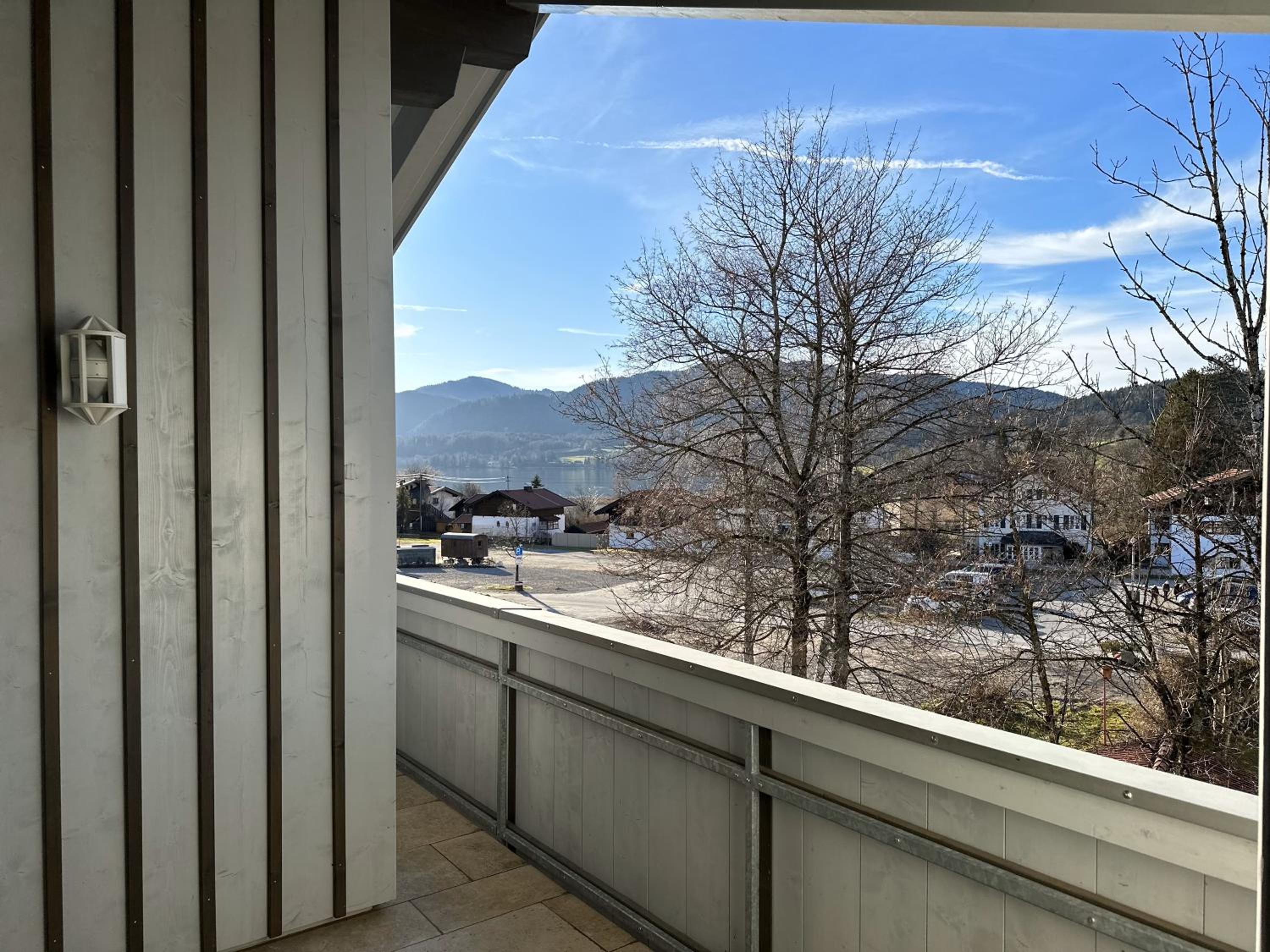 Vaicun Stays - Blick auf den Tegernsee