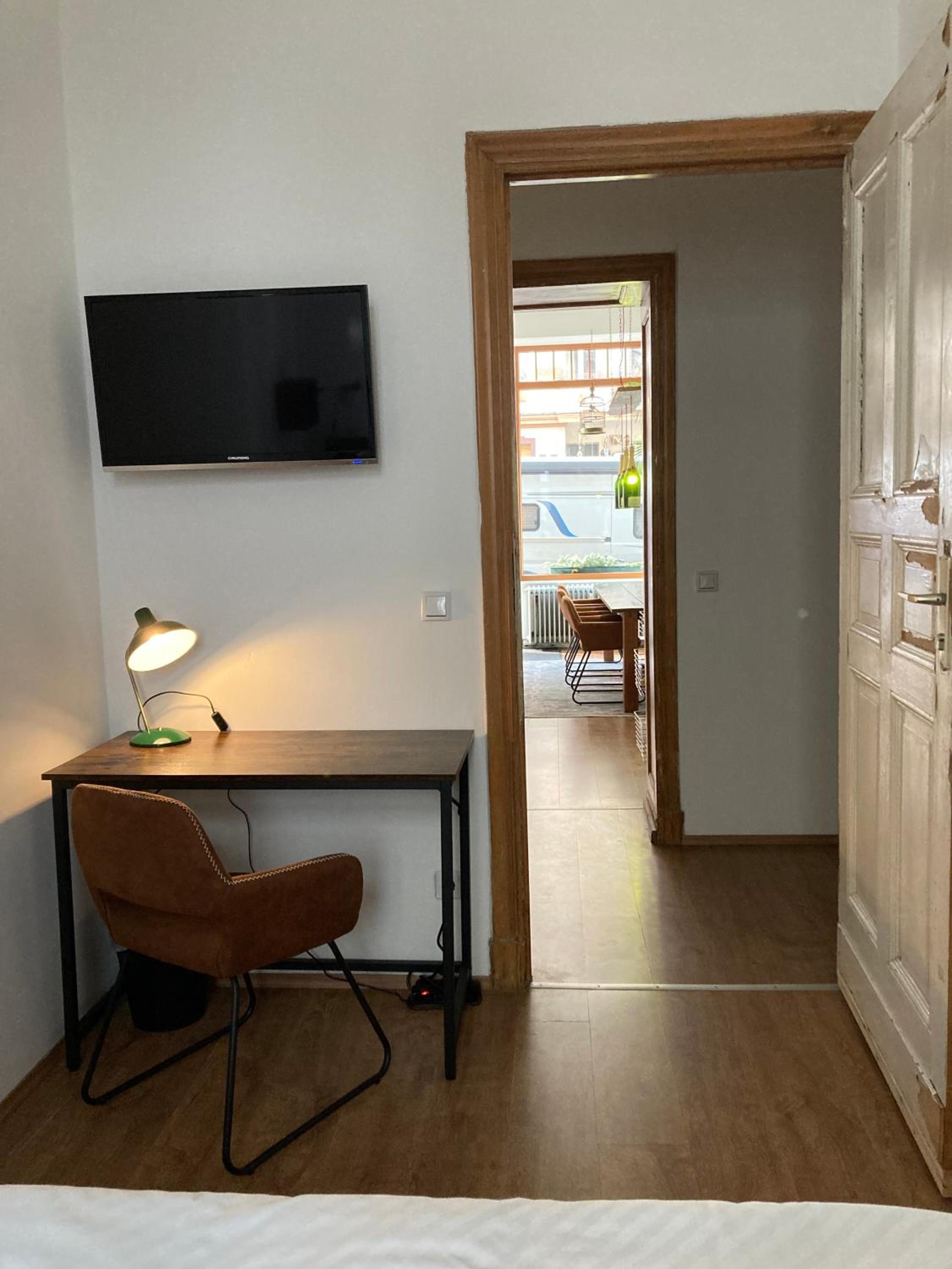 Minimal Hostel No 41