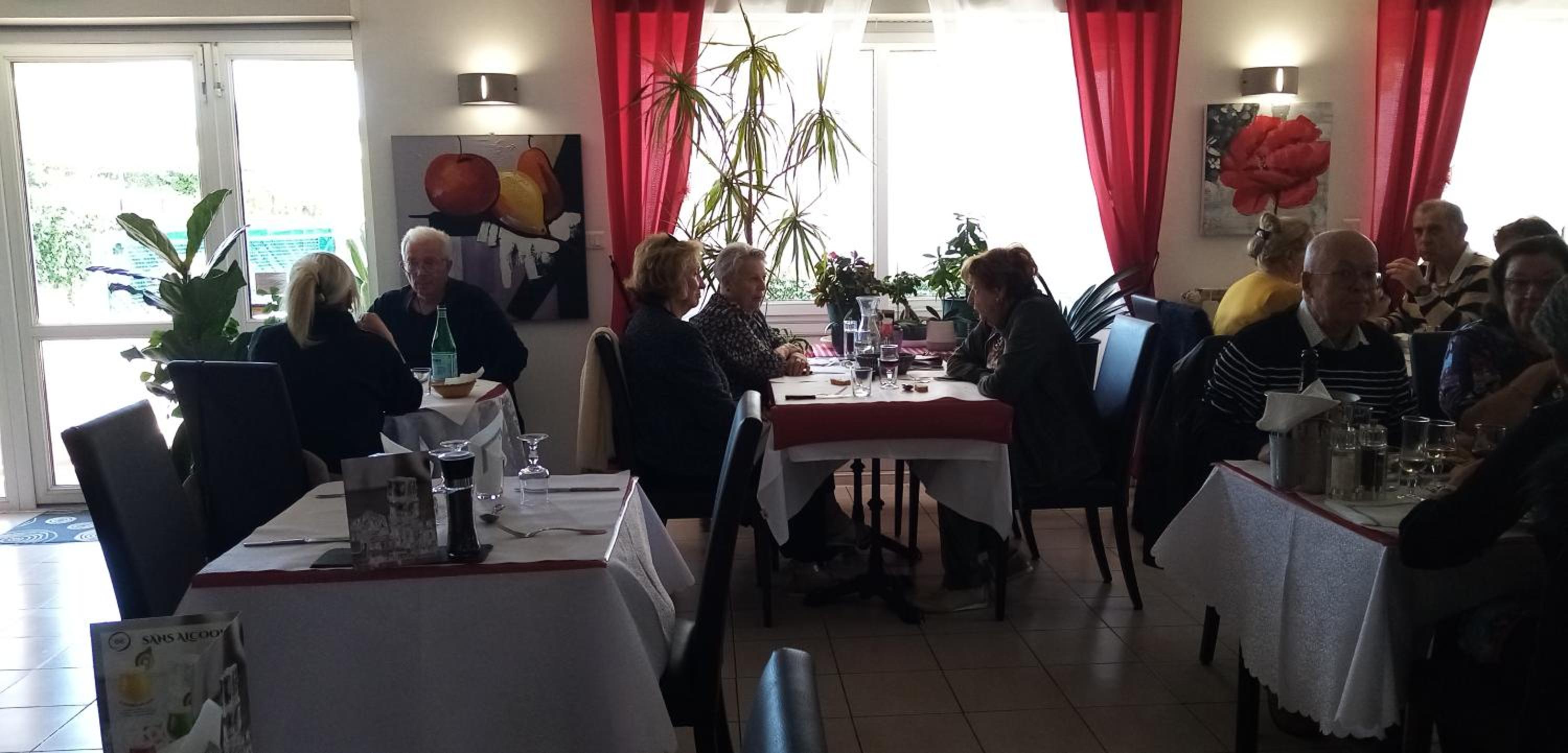restaurant