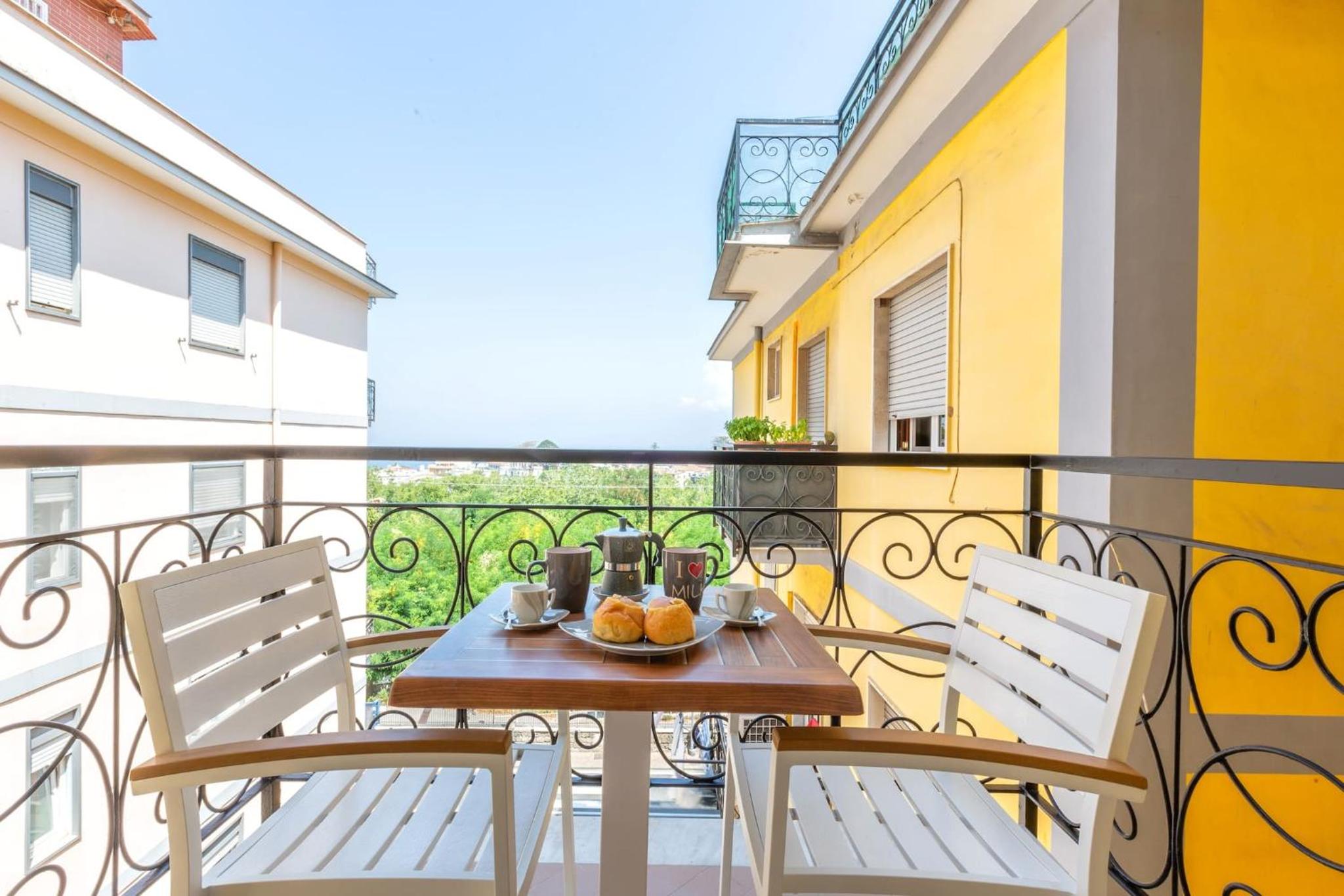 Hotel SorrentoVibes - New & Stylish two Bedroom Apartment with Balconies - Image 1