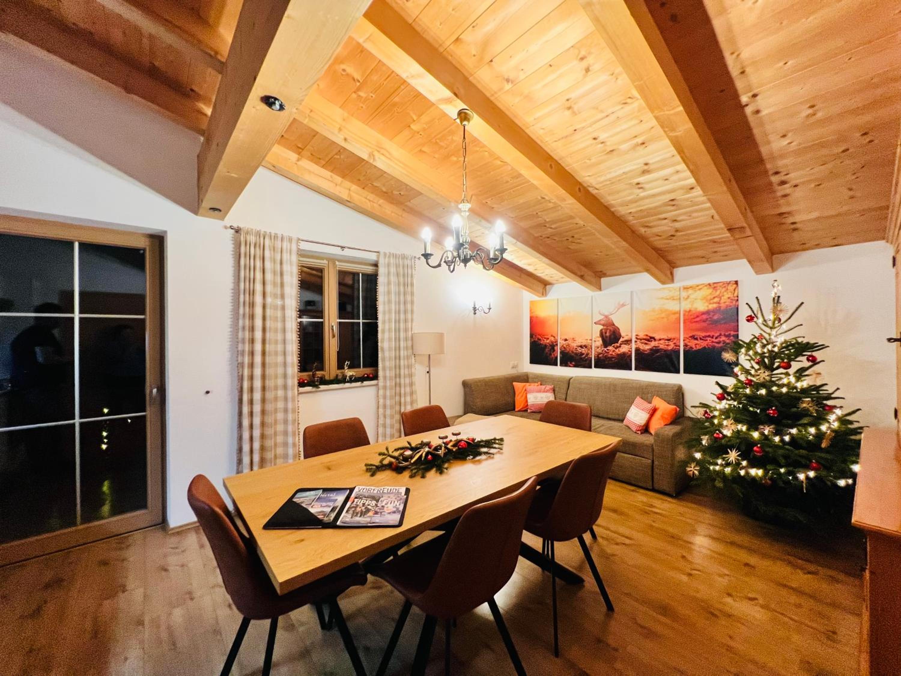 Ferienhaus Zillertal Panorama Blick Balkon Sauna