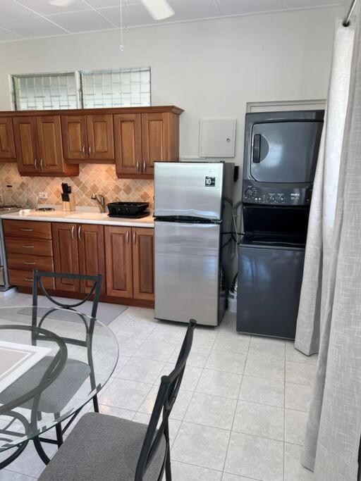 Apt 1 Lynsted - Newly renovated 2 bed 1 bath