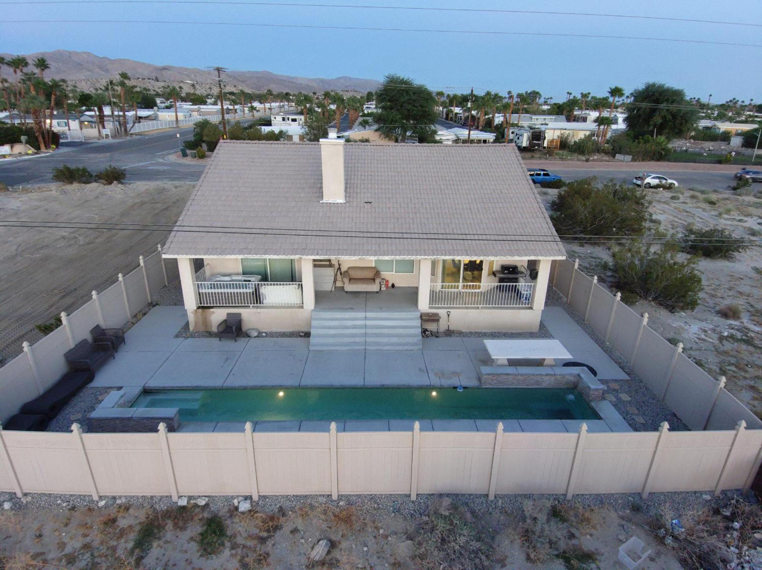 Hotel Beautiful 3 Bedroom Vacation Home, 15 Min from Agua Caliente Casino & the Strip - Image 1