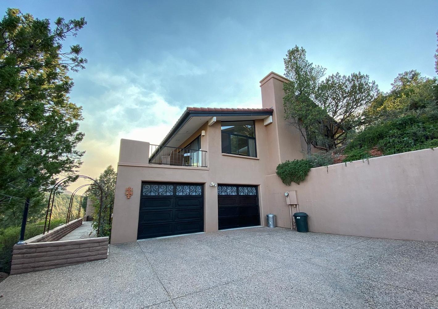 Open Style Home with Magnificent Views!